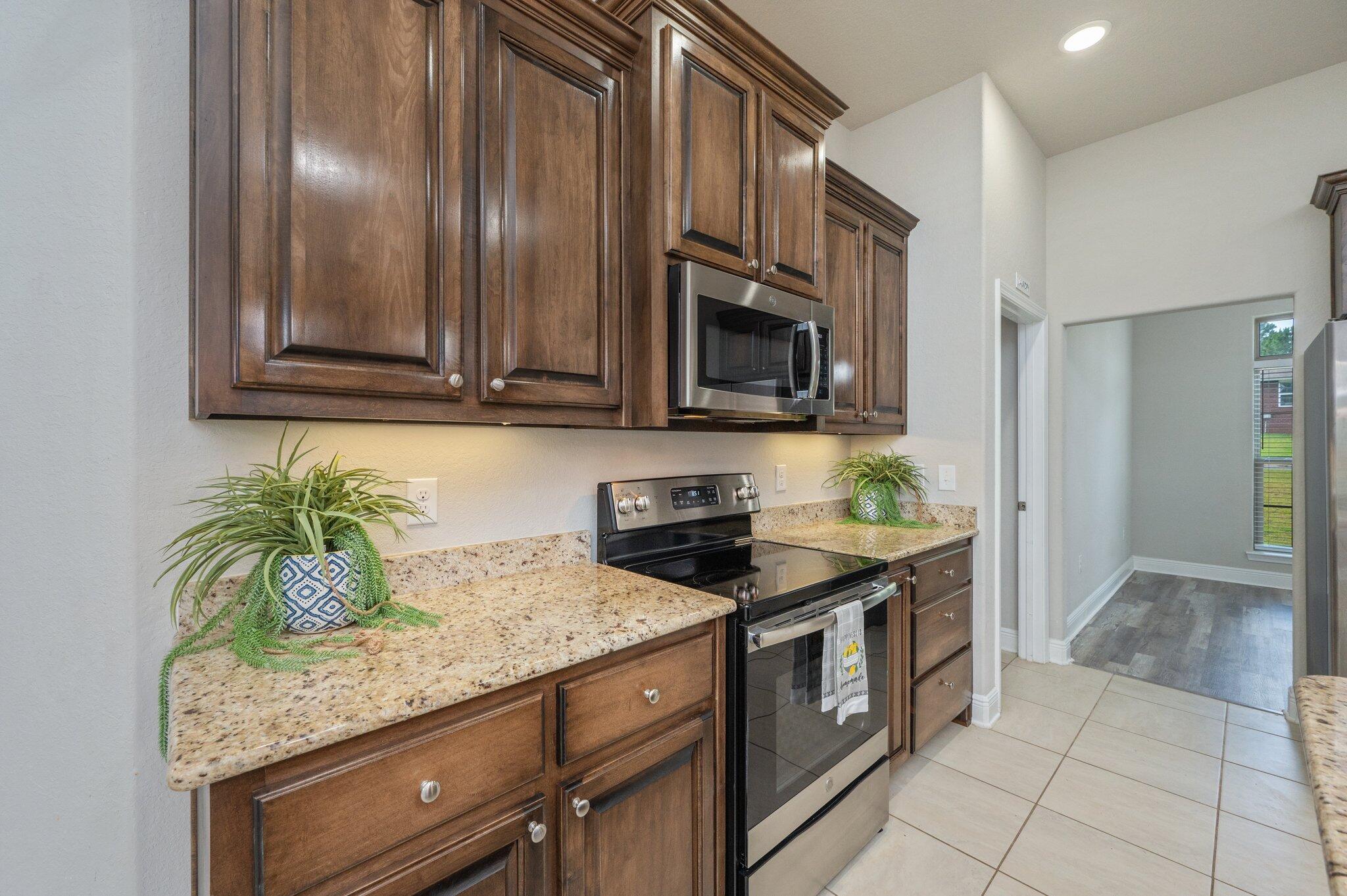 FOX VALLEY - Residential