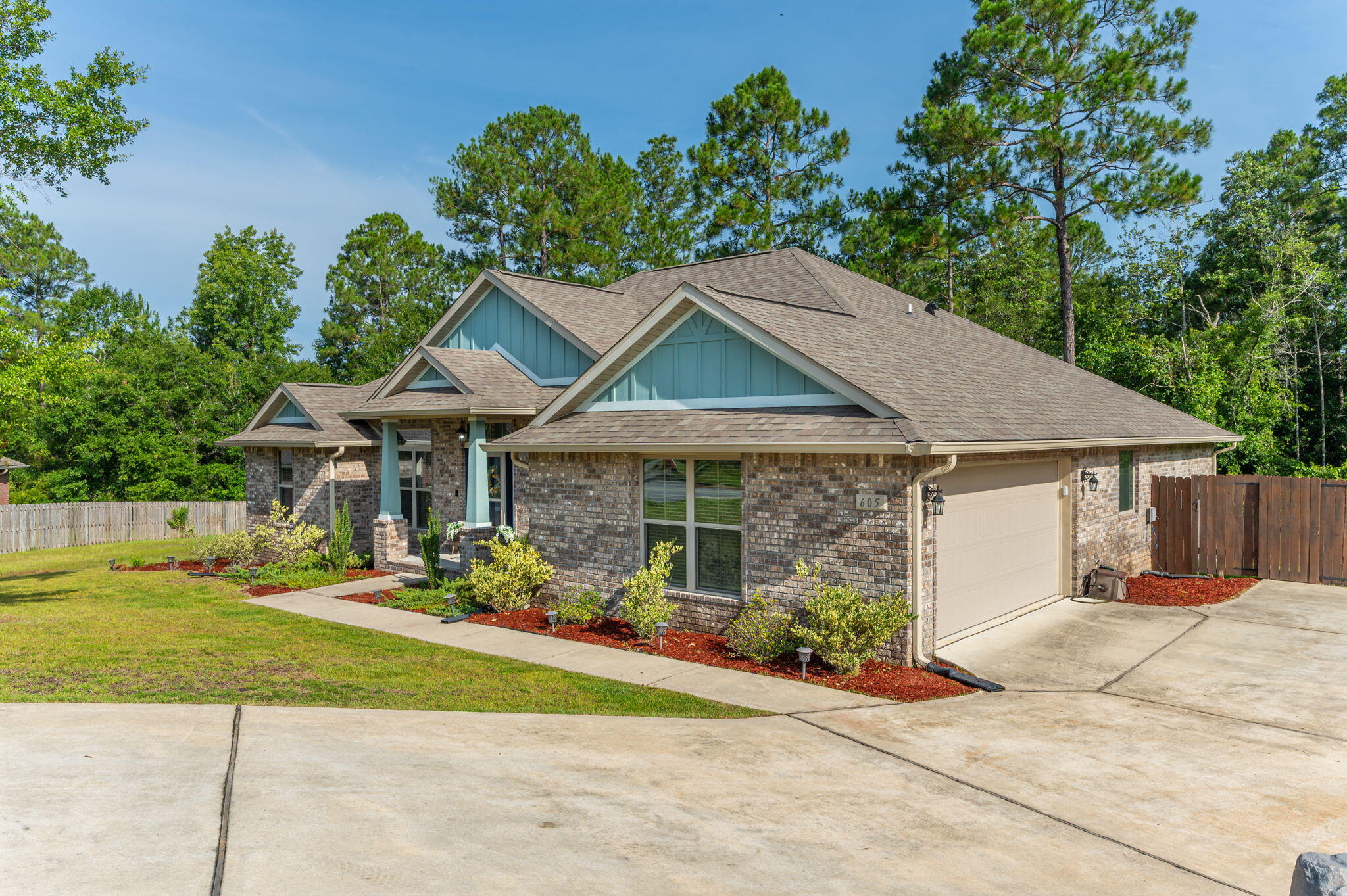 FOX VALLEY - Residential
