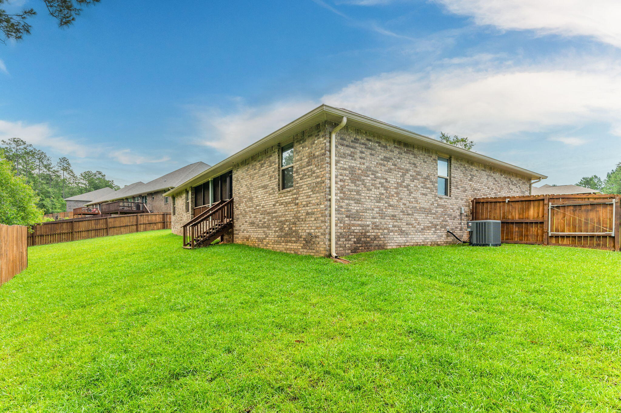 FOX VALLEY - Residential