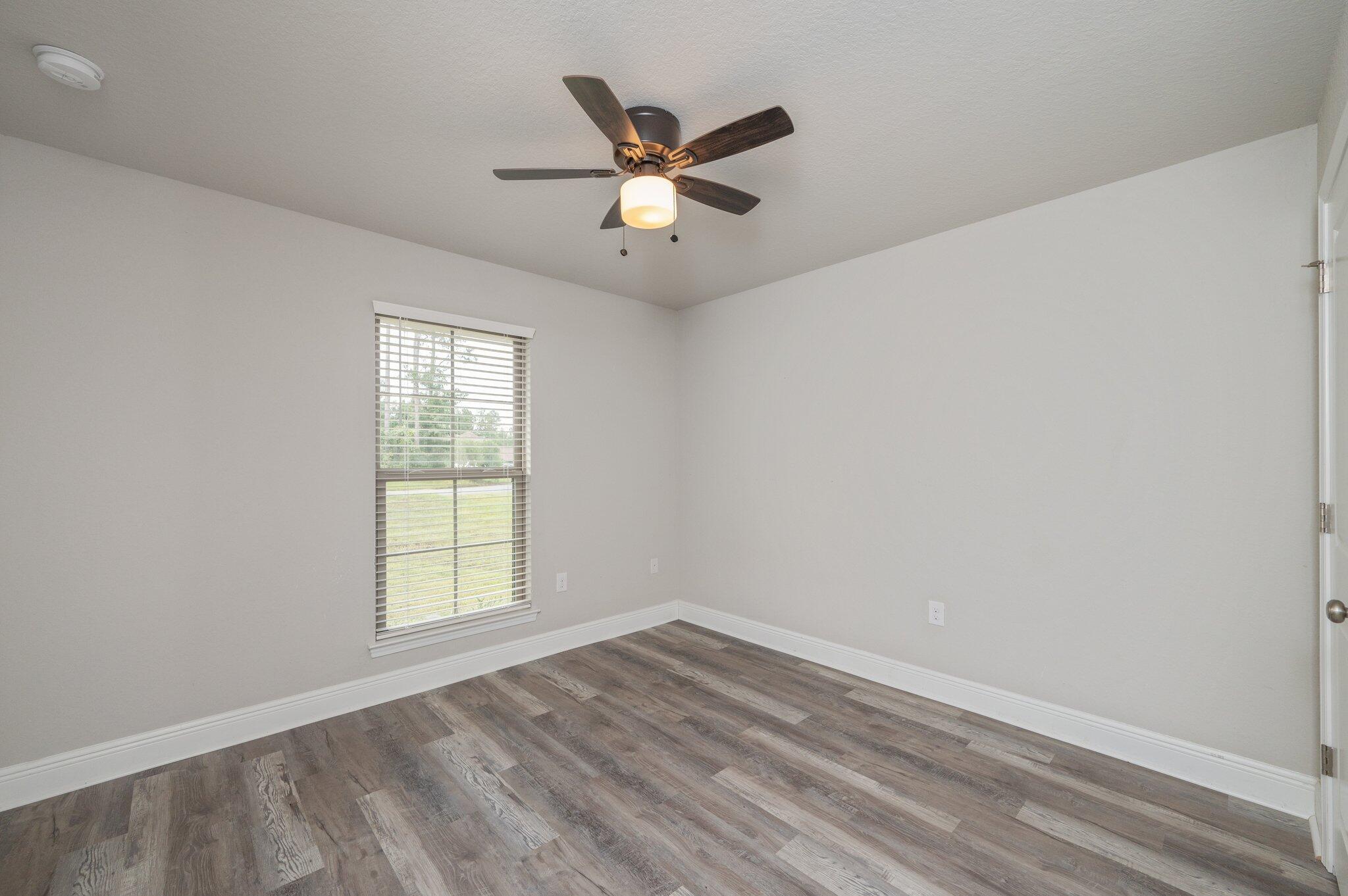 FOX VALLEY - Residential