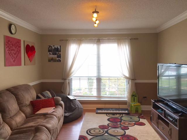 WESTVIEW ESTATES PH 5 - Residential Lease