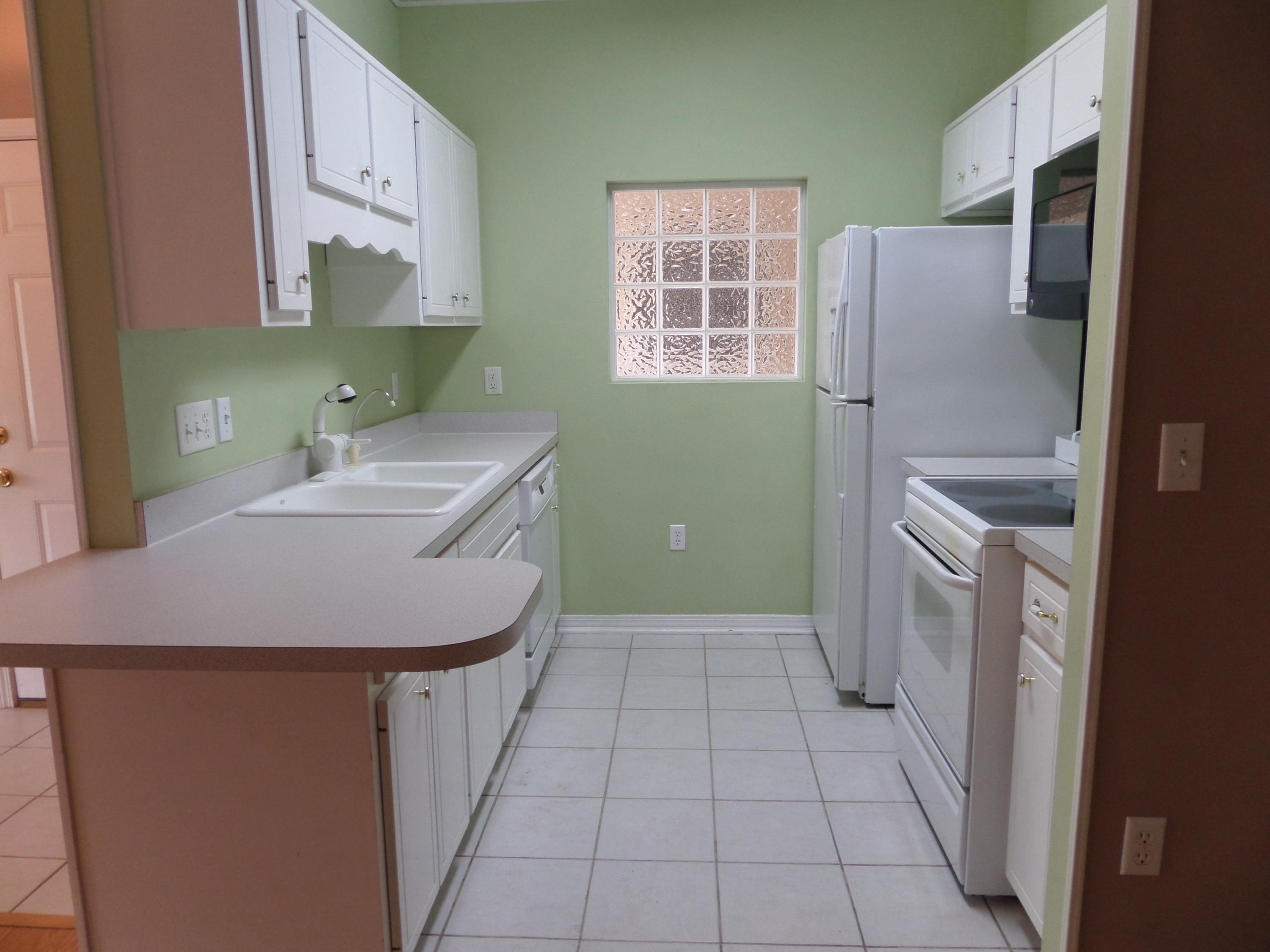 THE OAKS AT NICEVILLE - Residential