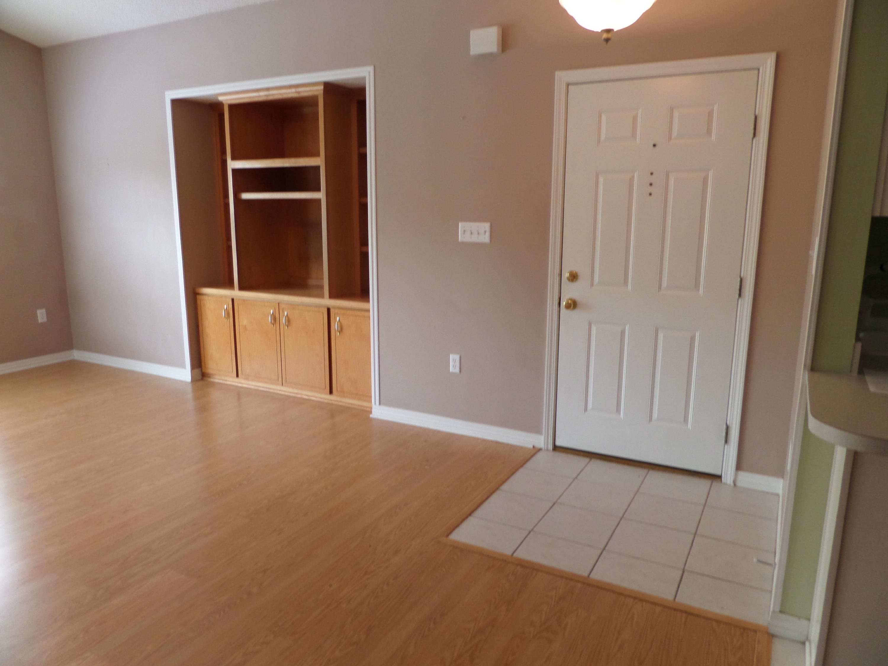 THE OAKS AT NICEVILLE - Residential