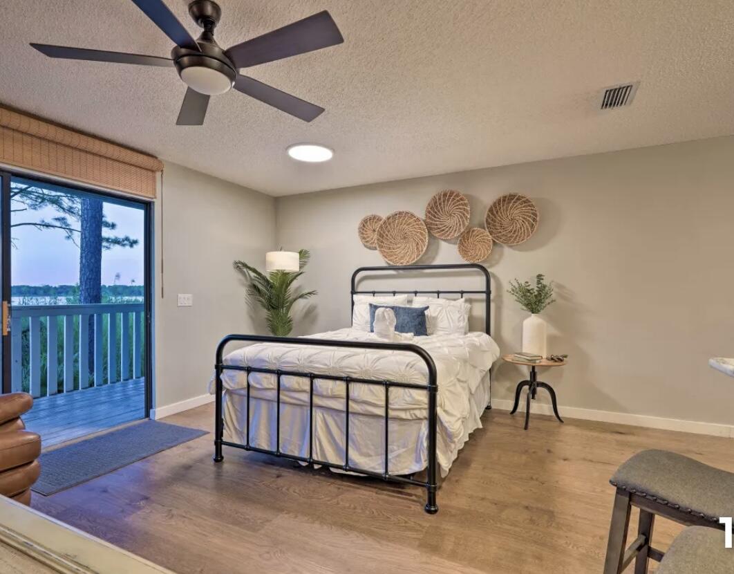 PIRATES COVE INLET CONDO - Residential