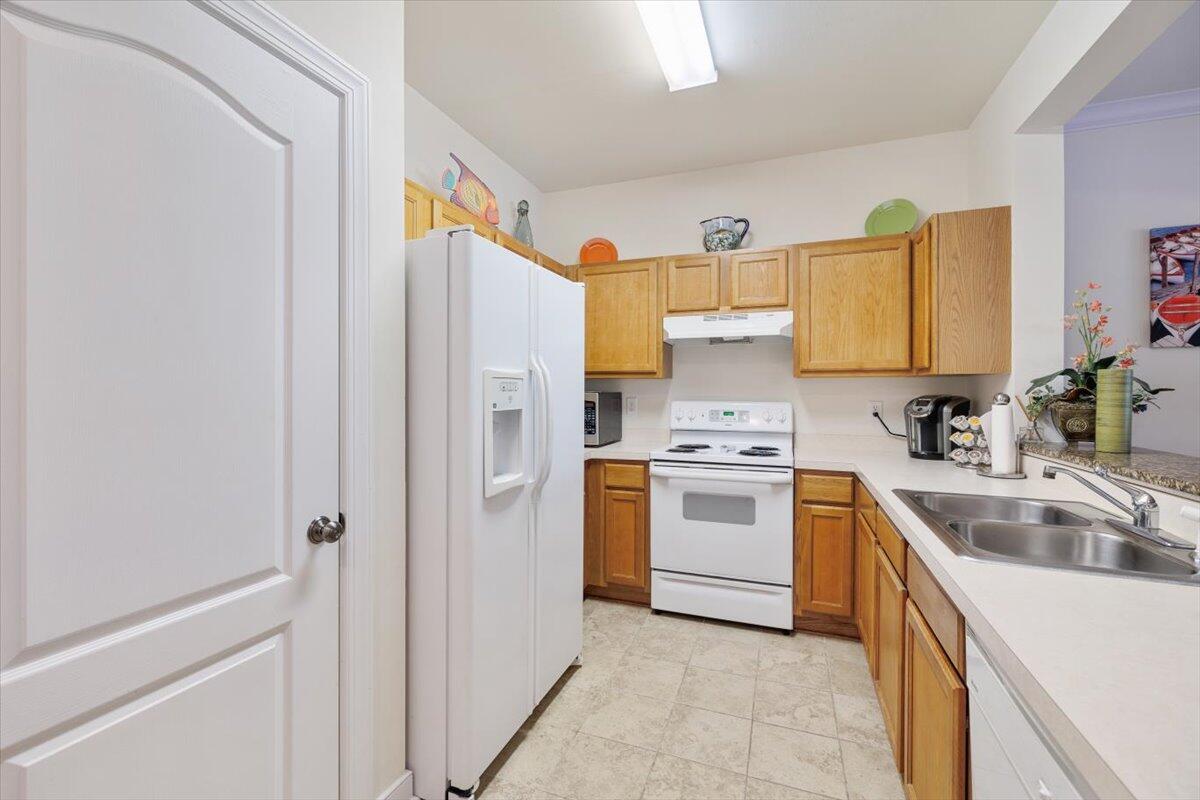 Twin Lakes Ph II - Residential