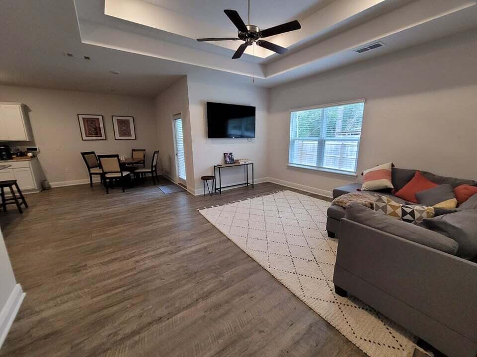 HERITAGE OAKS 1ST ADDN - Residential