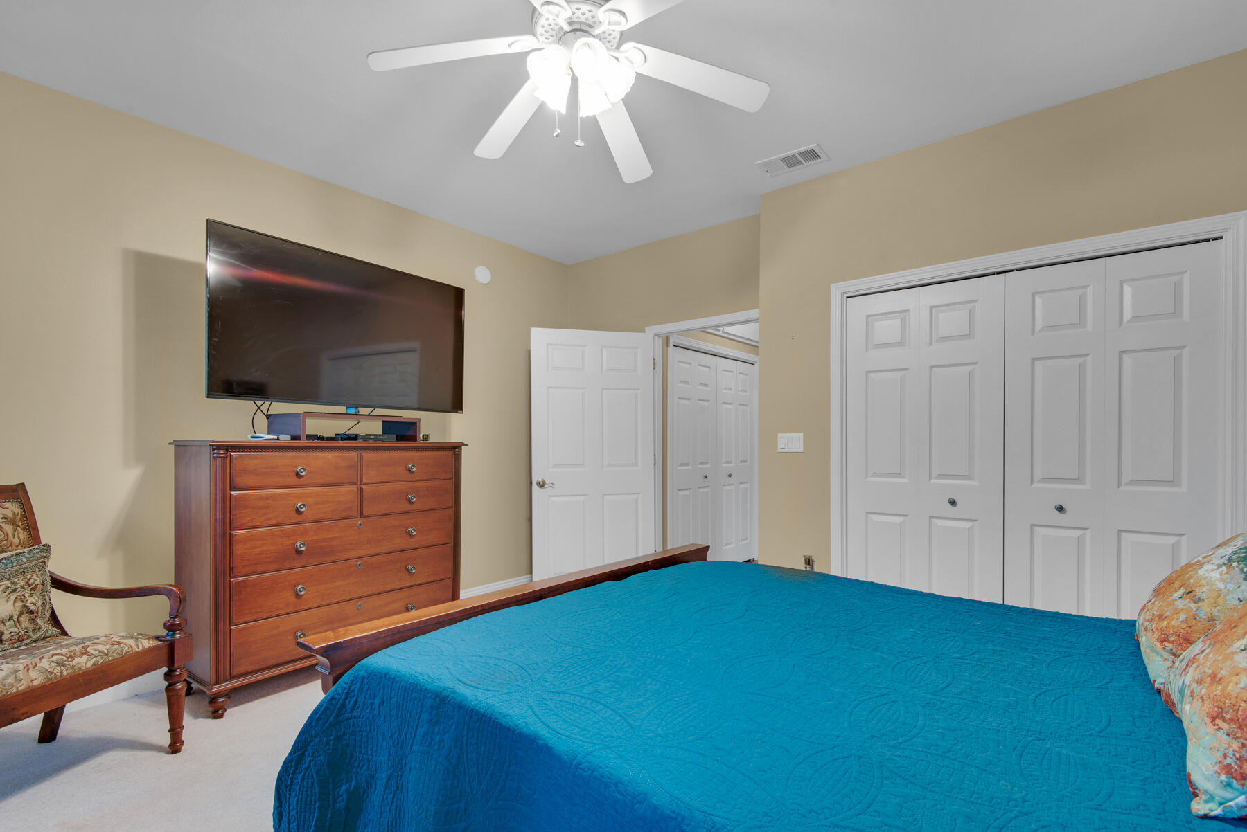 ROCKY BAYOU CC EST #9 LOT 39 - Residential