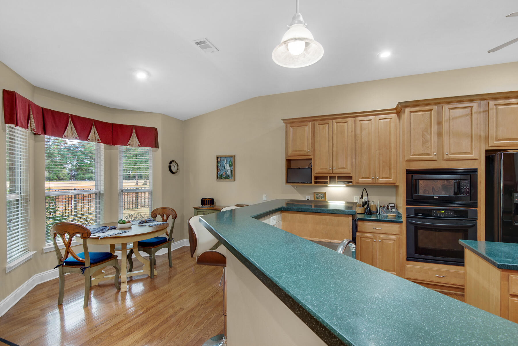 ROCKY BAYOU CC EST #9 LOT 39 - Residential