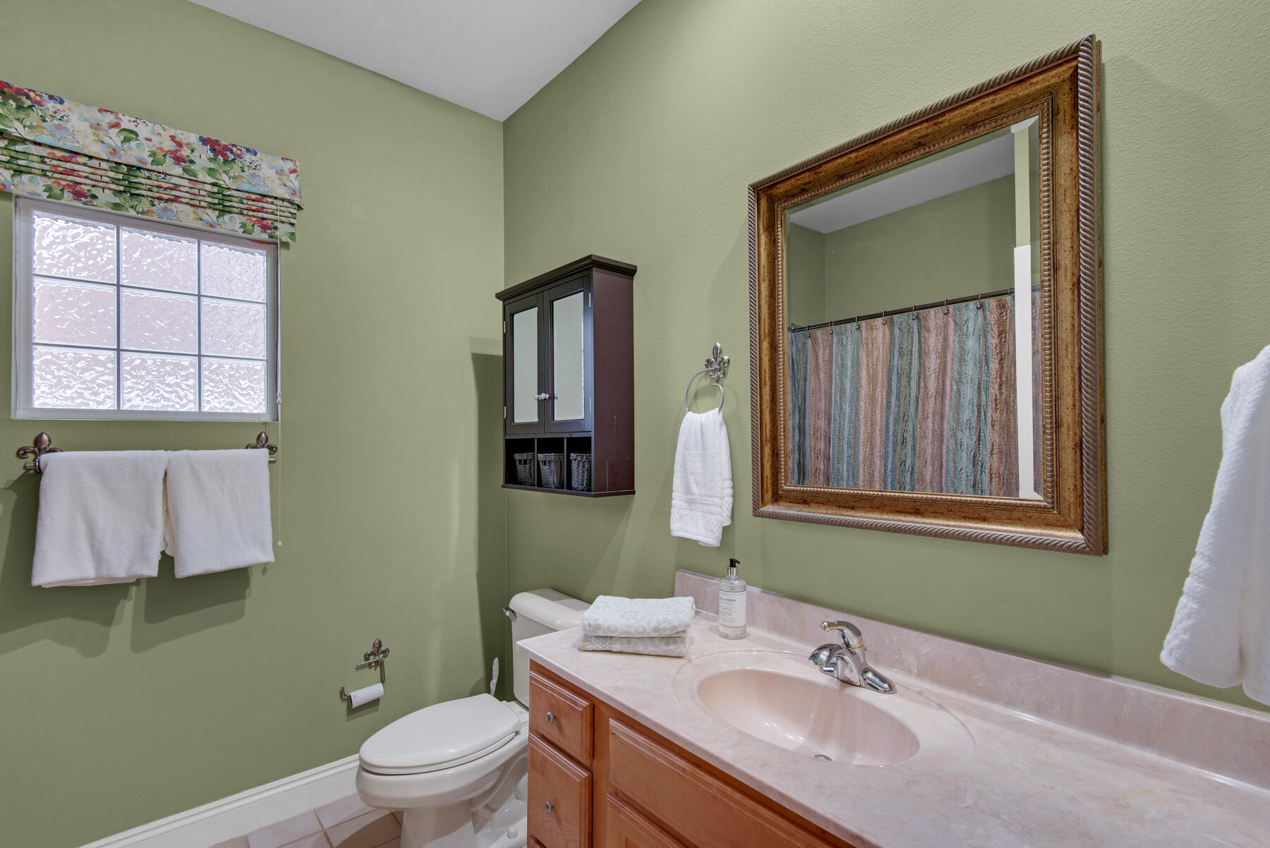 ROCKY BAYOU CC EST #9 LOT 39 - Residential