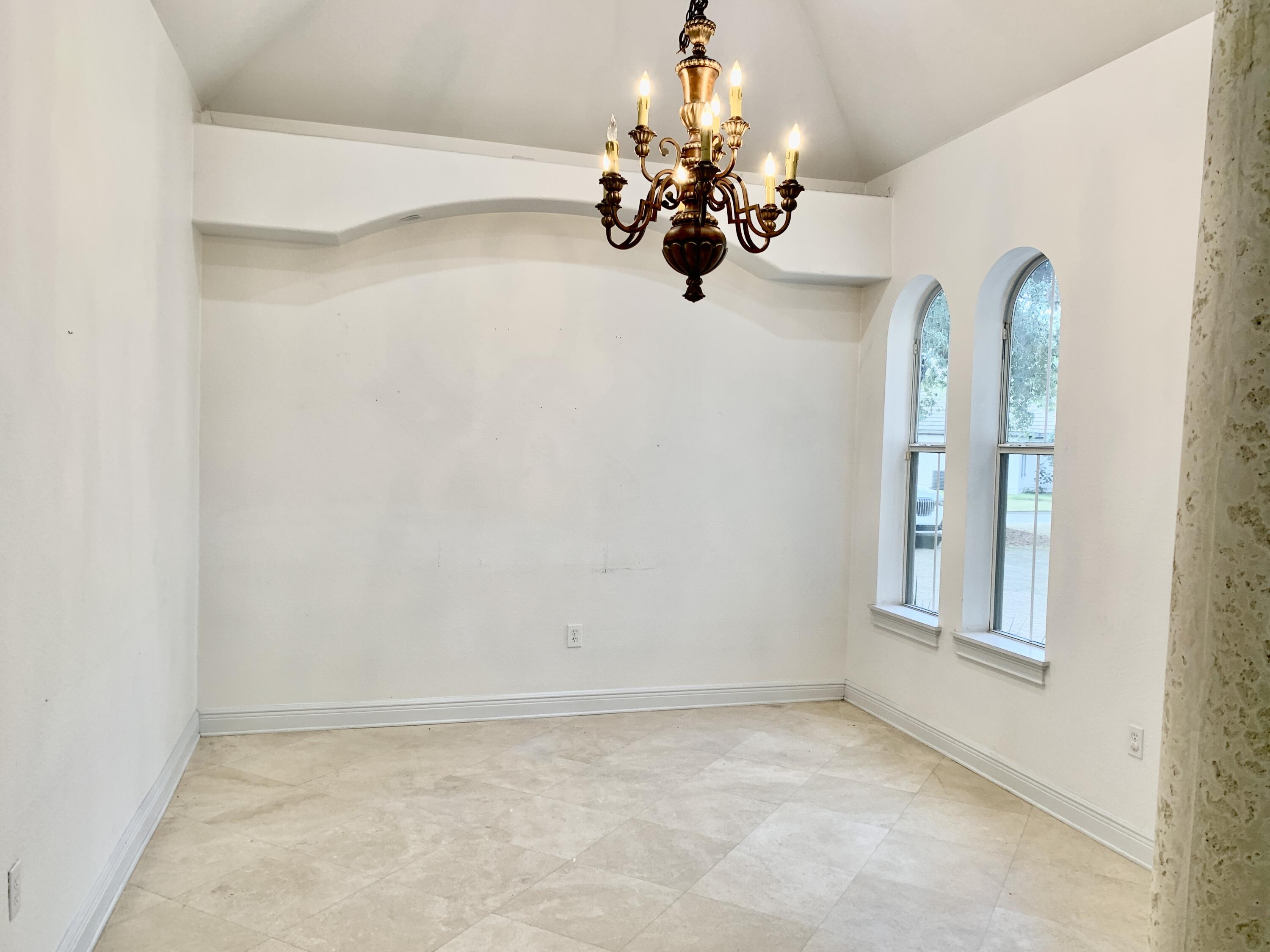 TROON DRIVE - Residential