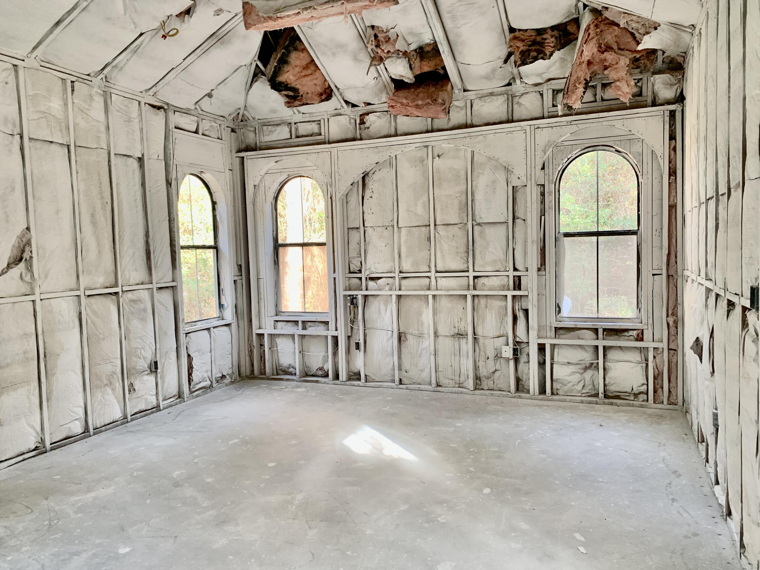 TROON DRIVE - Residential