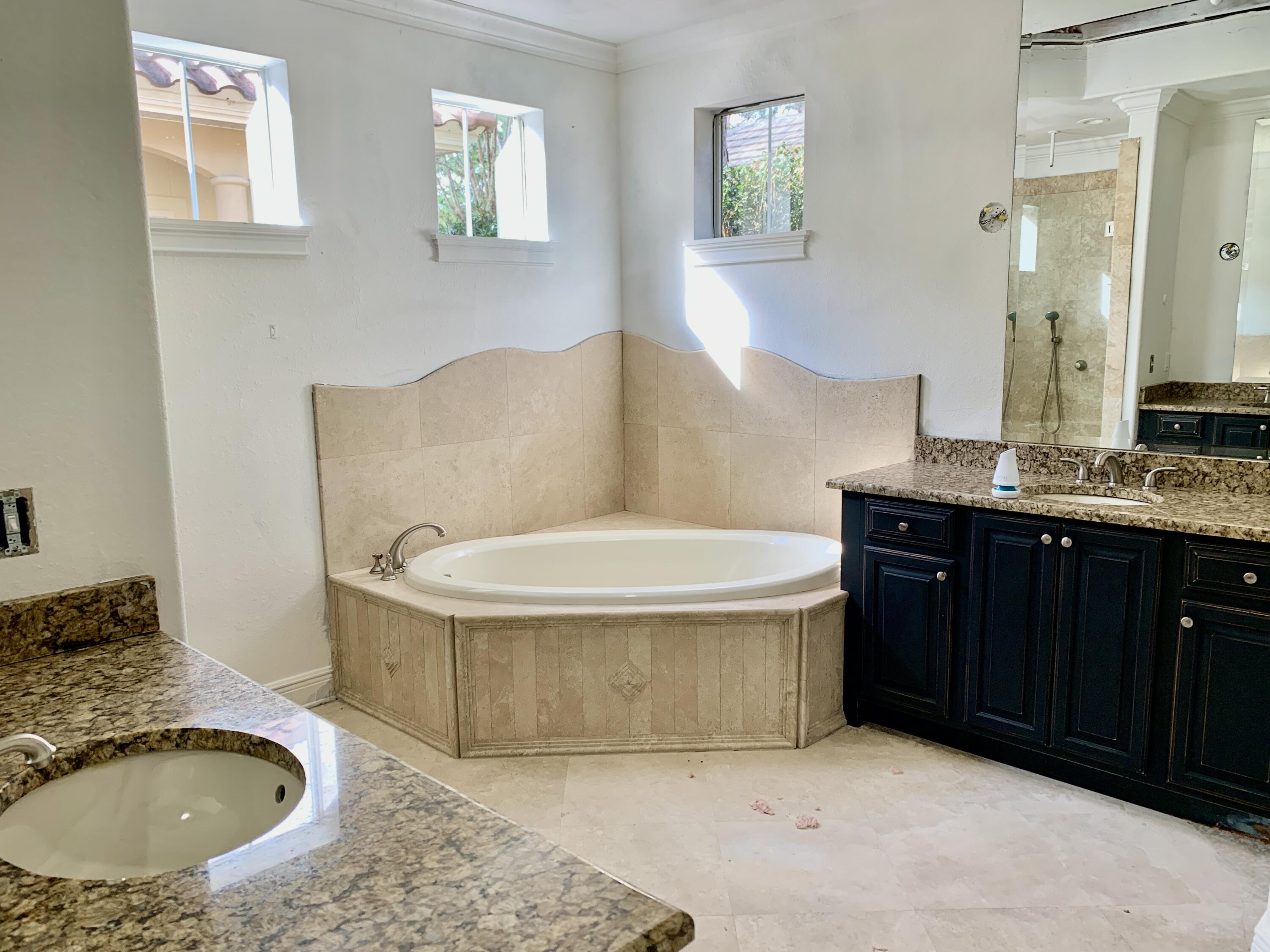 TROON DRIVE - Residential