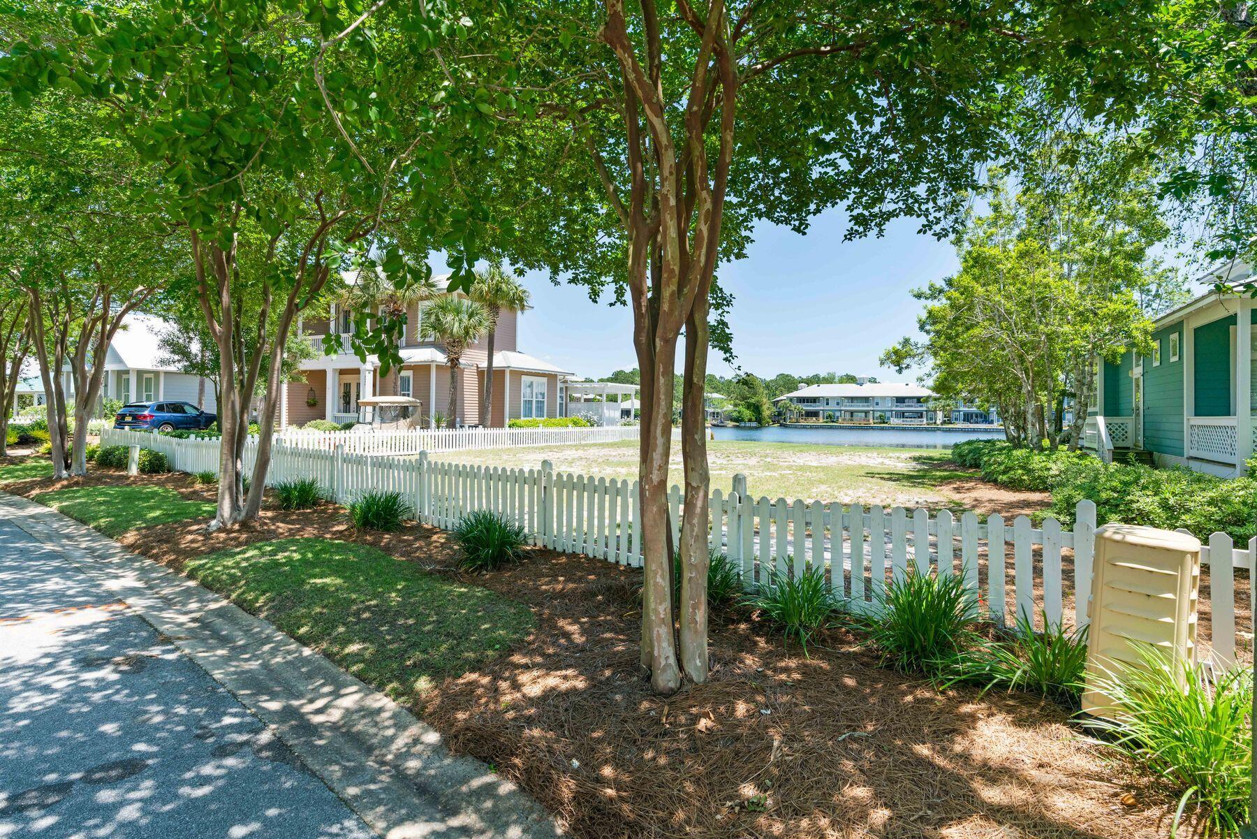 CRYSTAL LAKE AT SANDESTIN - Land