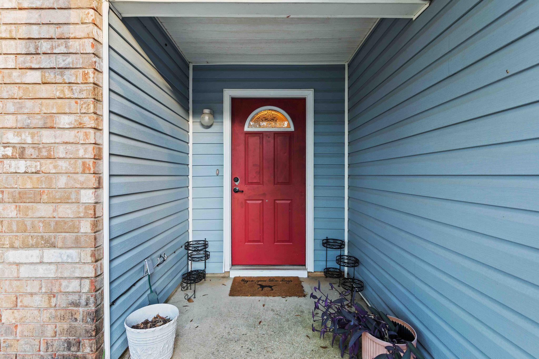 CHARLESTON OAKS - Residential