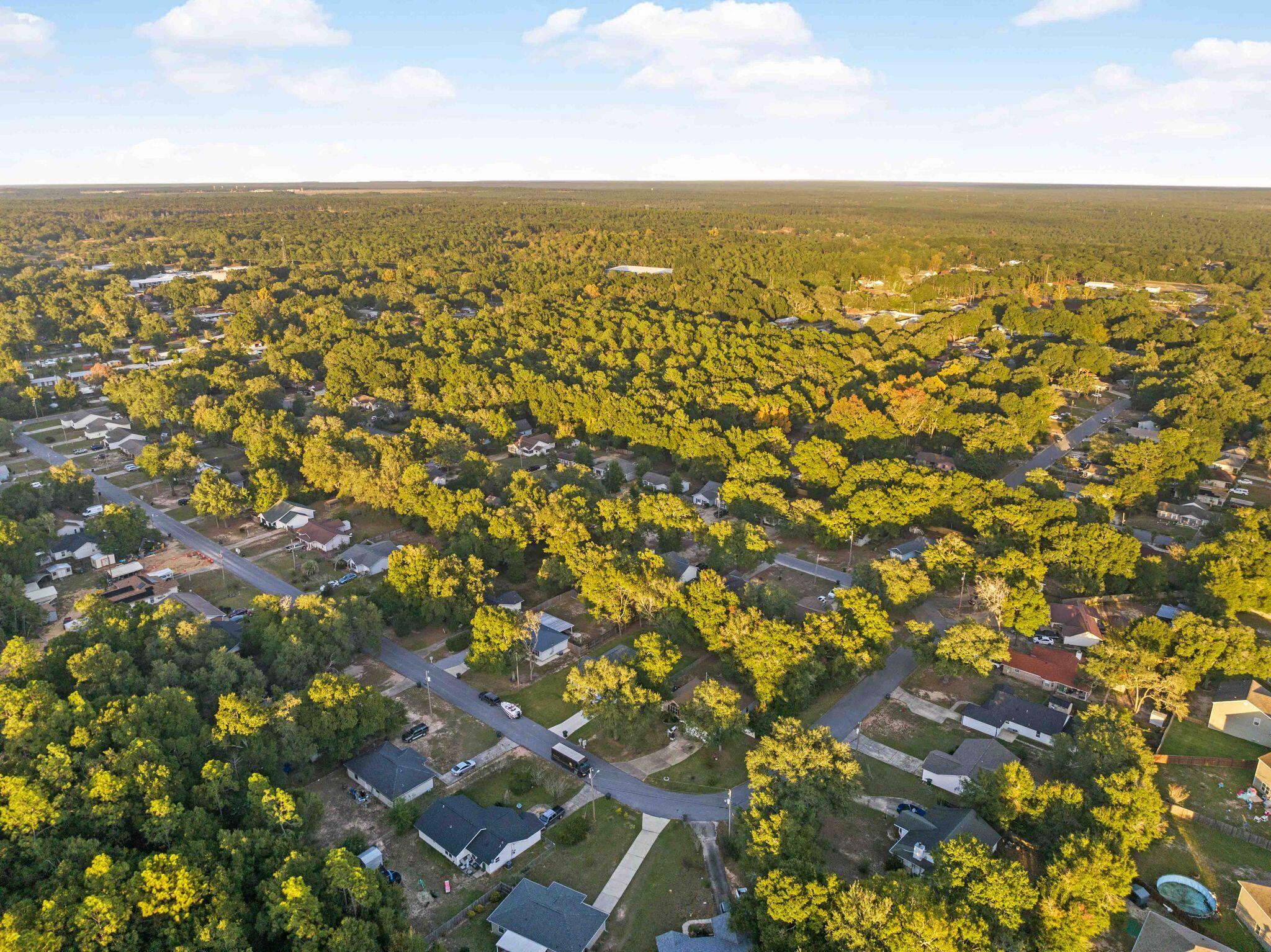 CHARLESTON OAKS - Residential