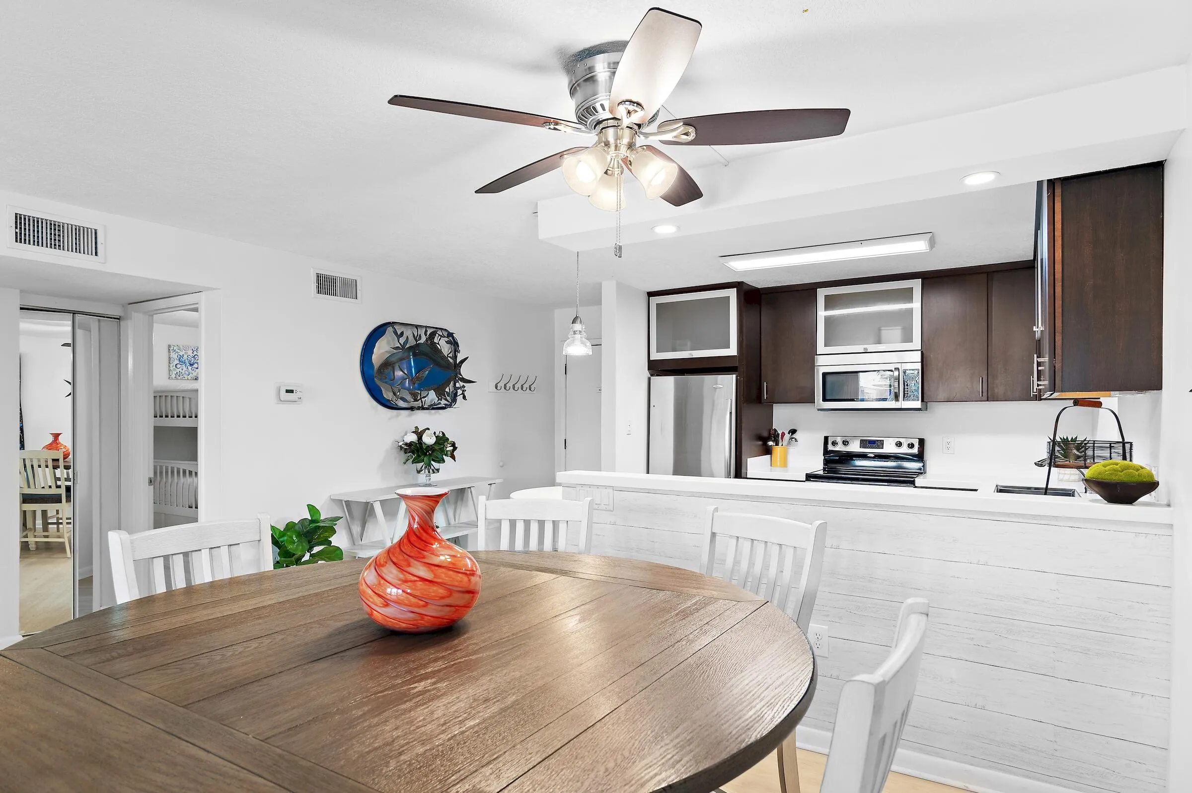 Destin, Florida 32541, United States, 2 Bedrooms Bedrooms, ,2 BathroomsBathrooms,Residential,Active,93874