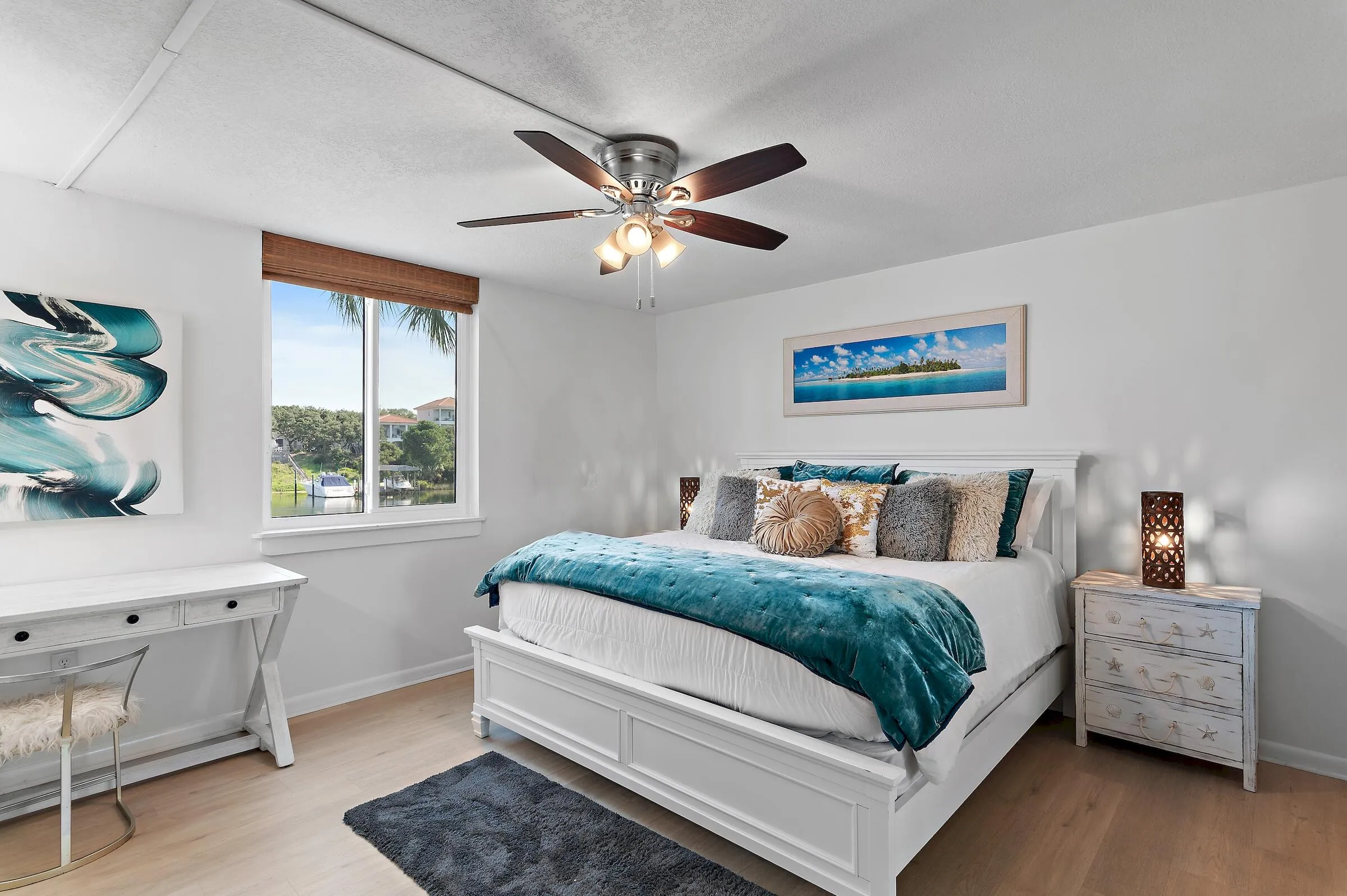 Destin, Florida 32541, United States, 2 Bedrooms Bedrooms, ,2 BathroomsBathrooms,Residential,Active,93874