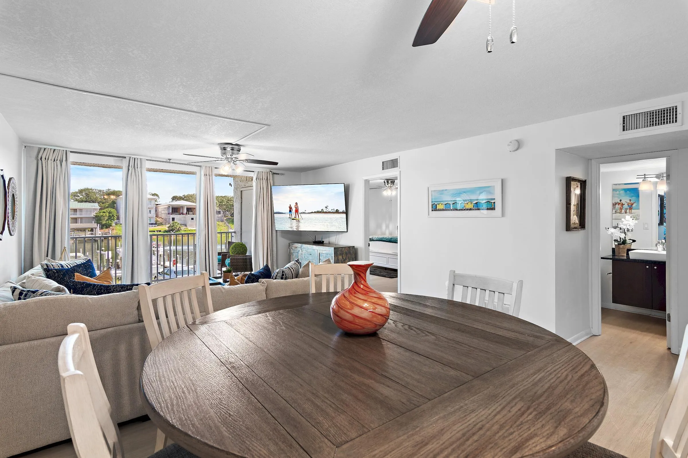 Destin, Florida 32541, United States, 2 Bedrooms Bedrooms, ,2 BathroomsBathrooms,Residential,Active,93874