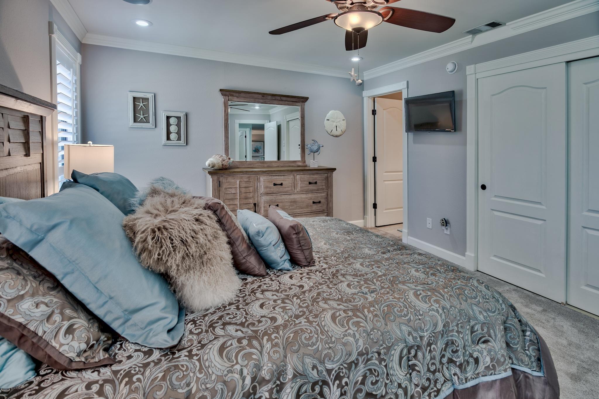 SANDPIPER VILLAGE CONDO - Residential