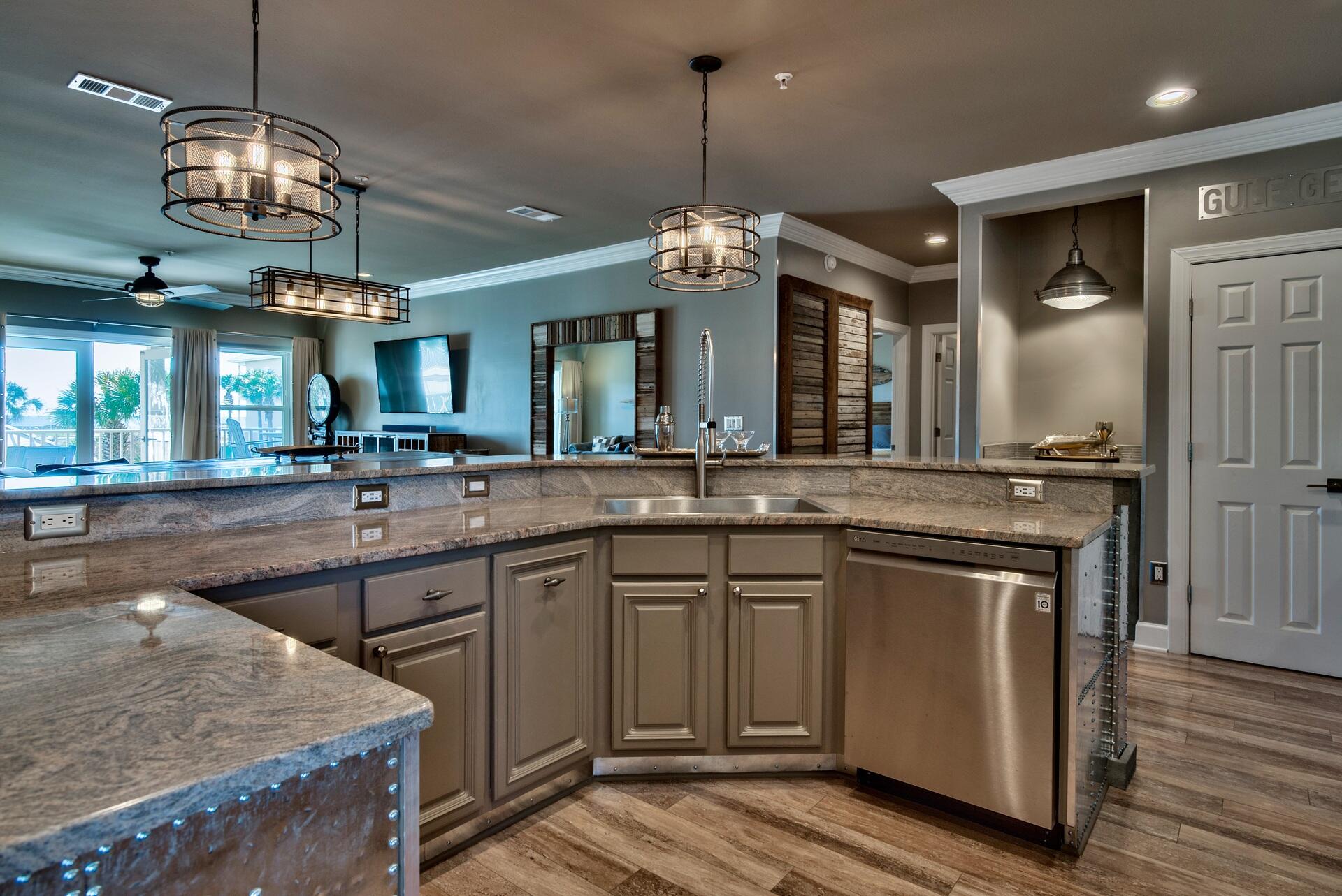 PAVILION PALMS - Residential