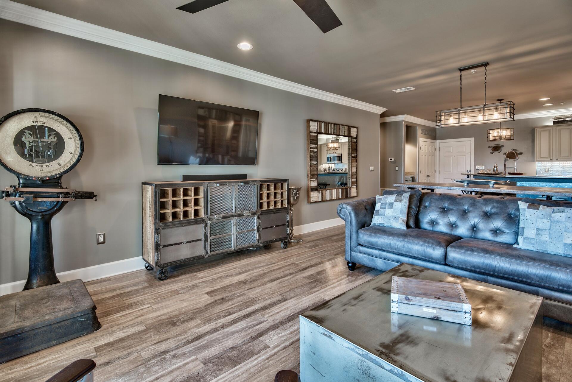 PAVILION PALMS - Residential