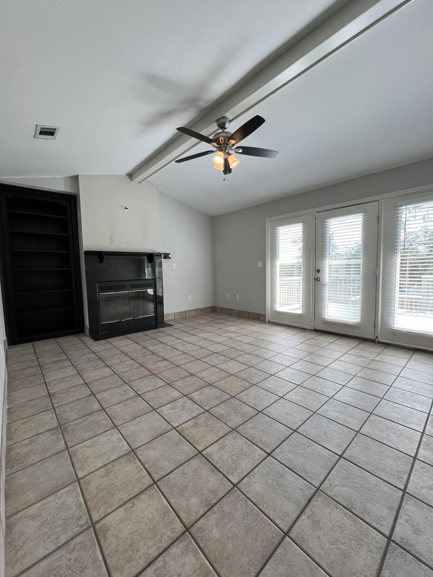 NORTHVIEW ESTATES 3RD ADDN - Residential Lease