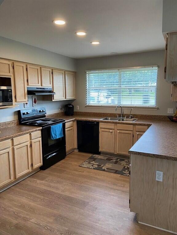 NORTHVIEW ESTATES 3RD ADDN - Residential Lease