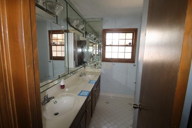 OVERBROOK - Residential