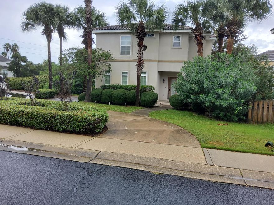 Great home in one of the most desirable neighborhoods in Destin. Beaches, Beautiful kitchen with plantation shutters, screened in back porch, community pool and lots of upgrades. Has it all.