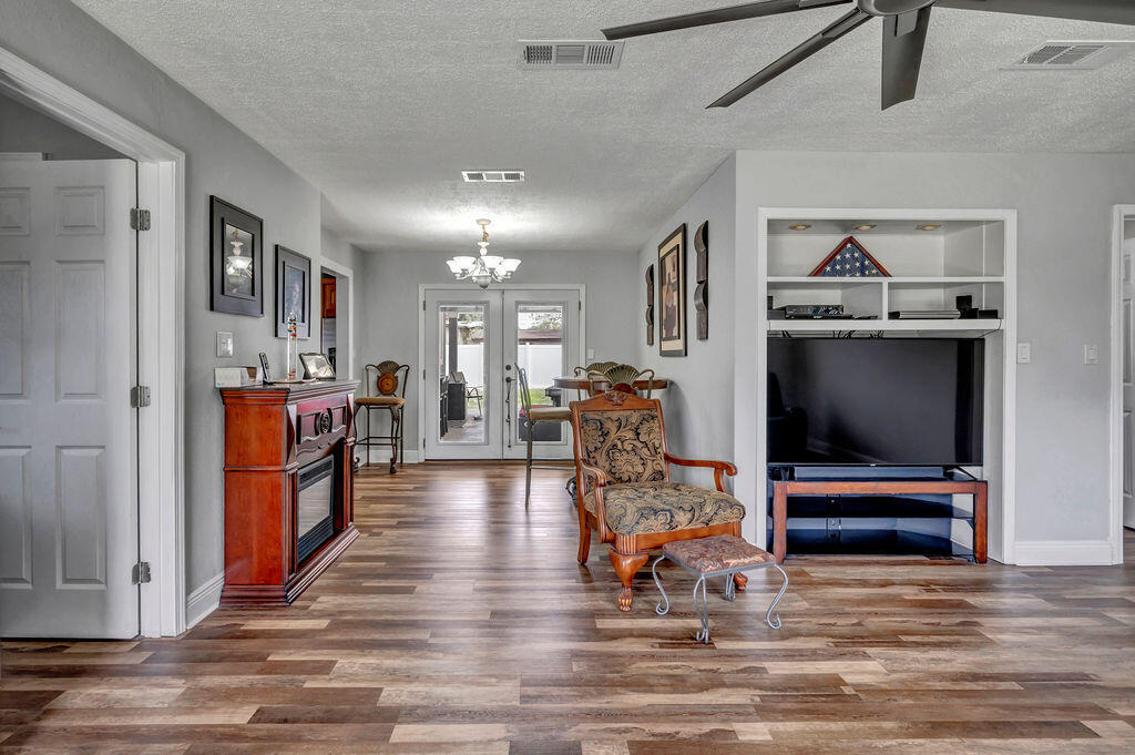 BRYN MAWR PARK 1ST ADDN - Residential