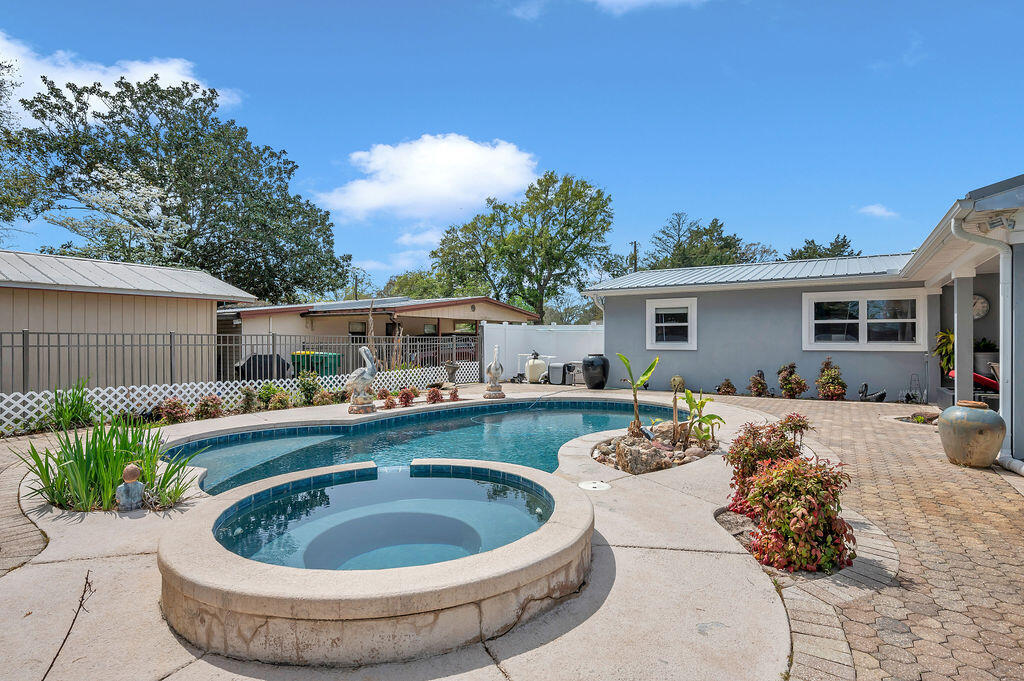 BRYN MAWR PARK 1ST ADDN - Residential