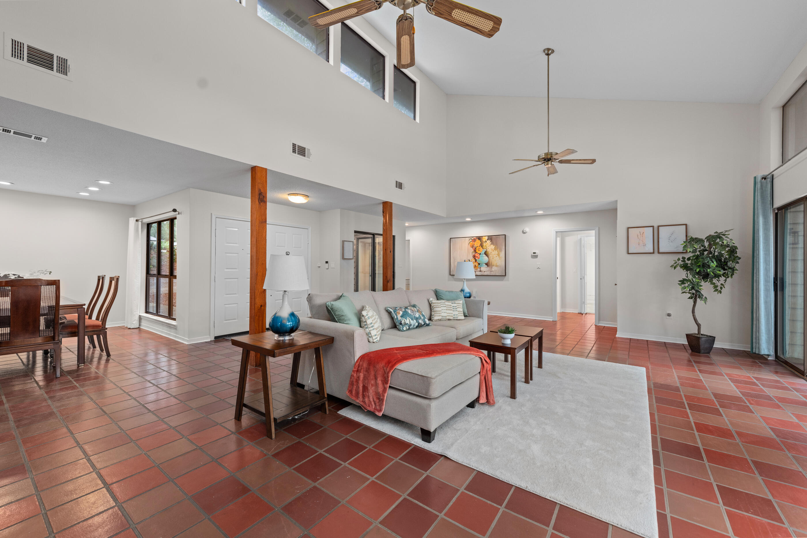 ROCKY BAYOU COUNTRY CLUB ESTATES 3 - Residential