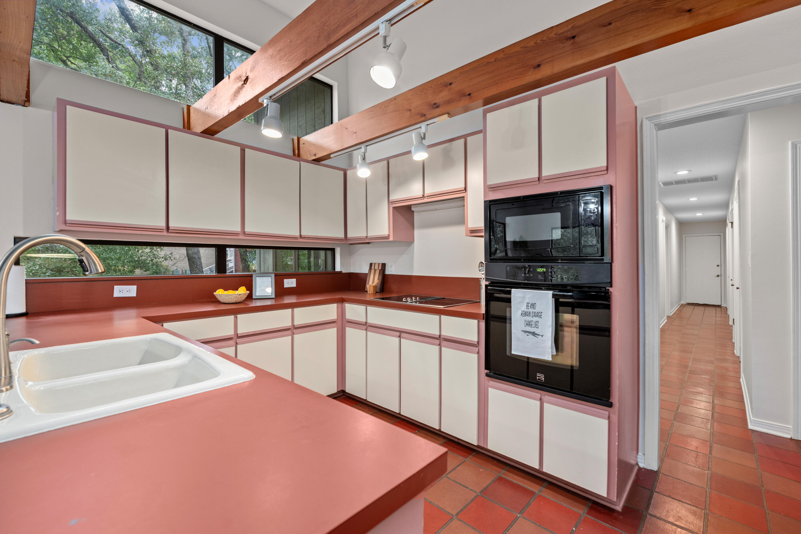 ROCKY BAYOU COUNTRY CLUB ESTATES 3 - Residential