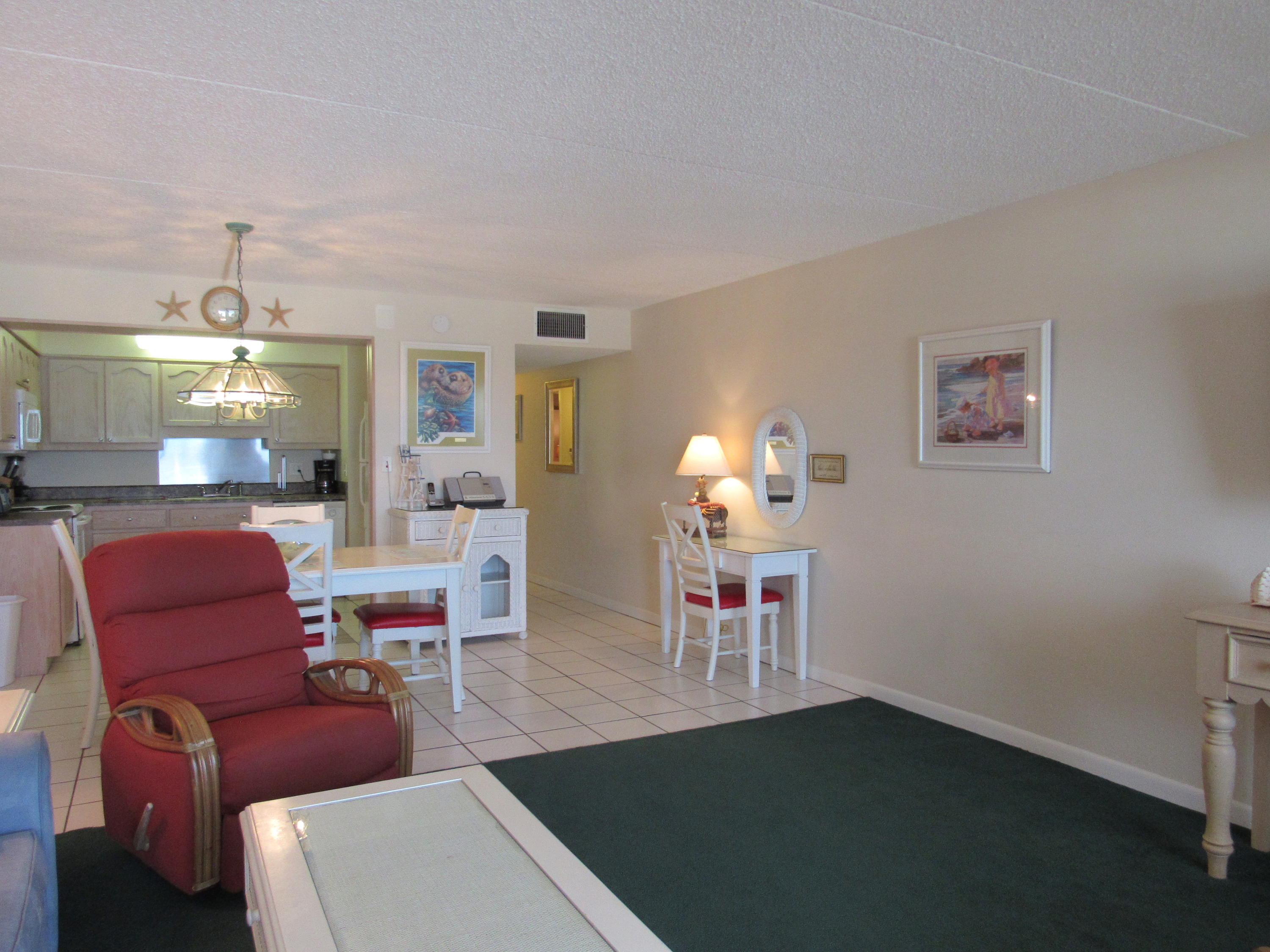 ISLAND ECHO CONDO - Residential