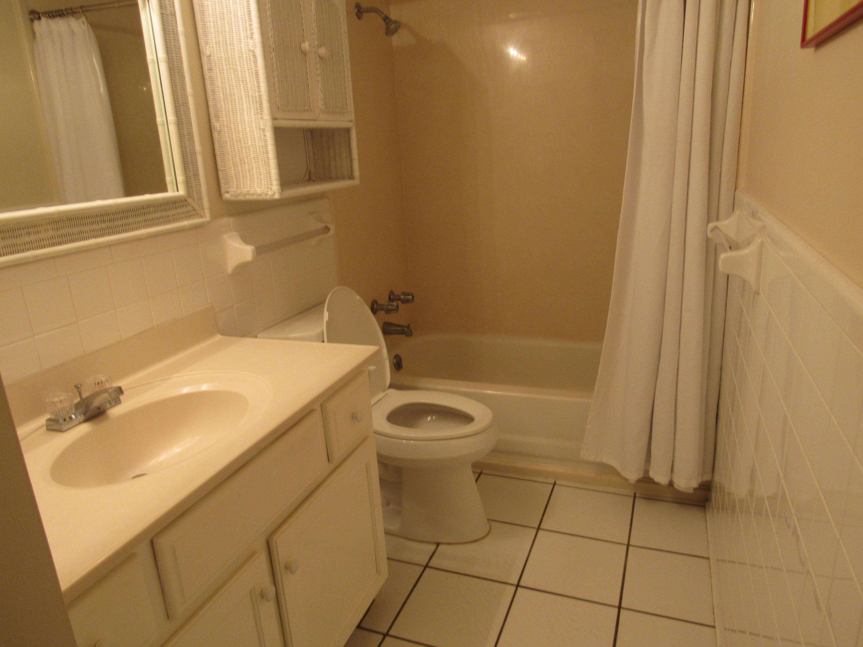 ISLAND ECHO CONDO - Residential