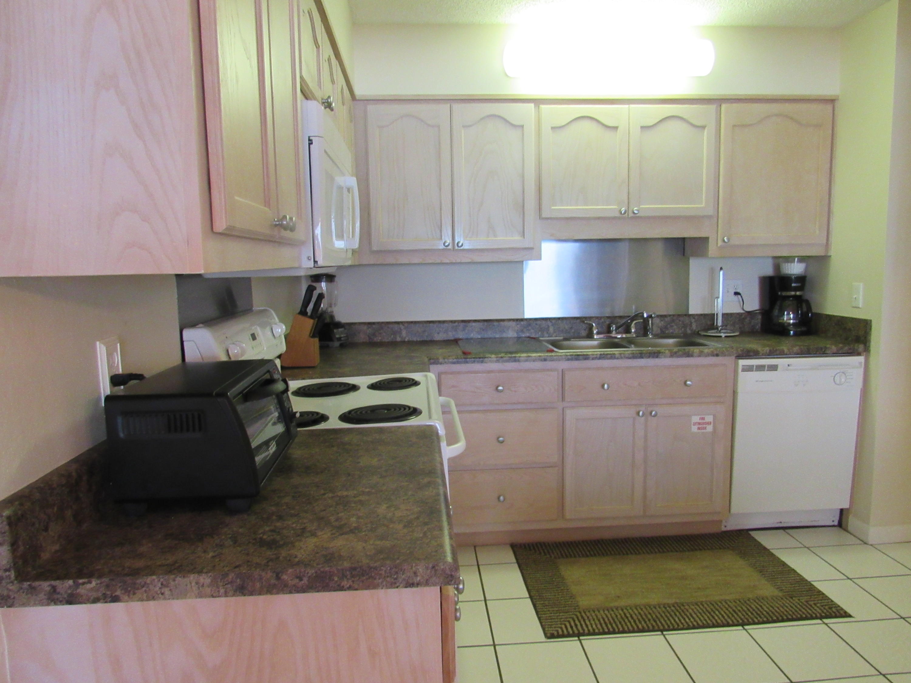 ISLAND ECHO CONDO - Residential