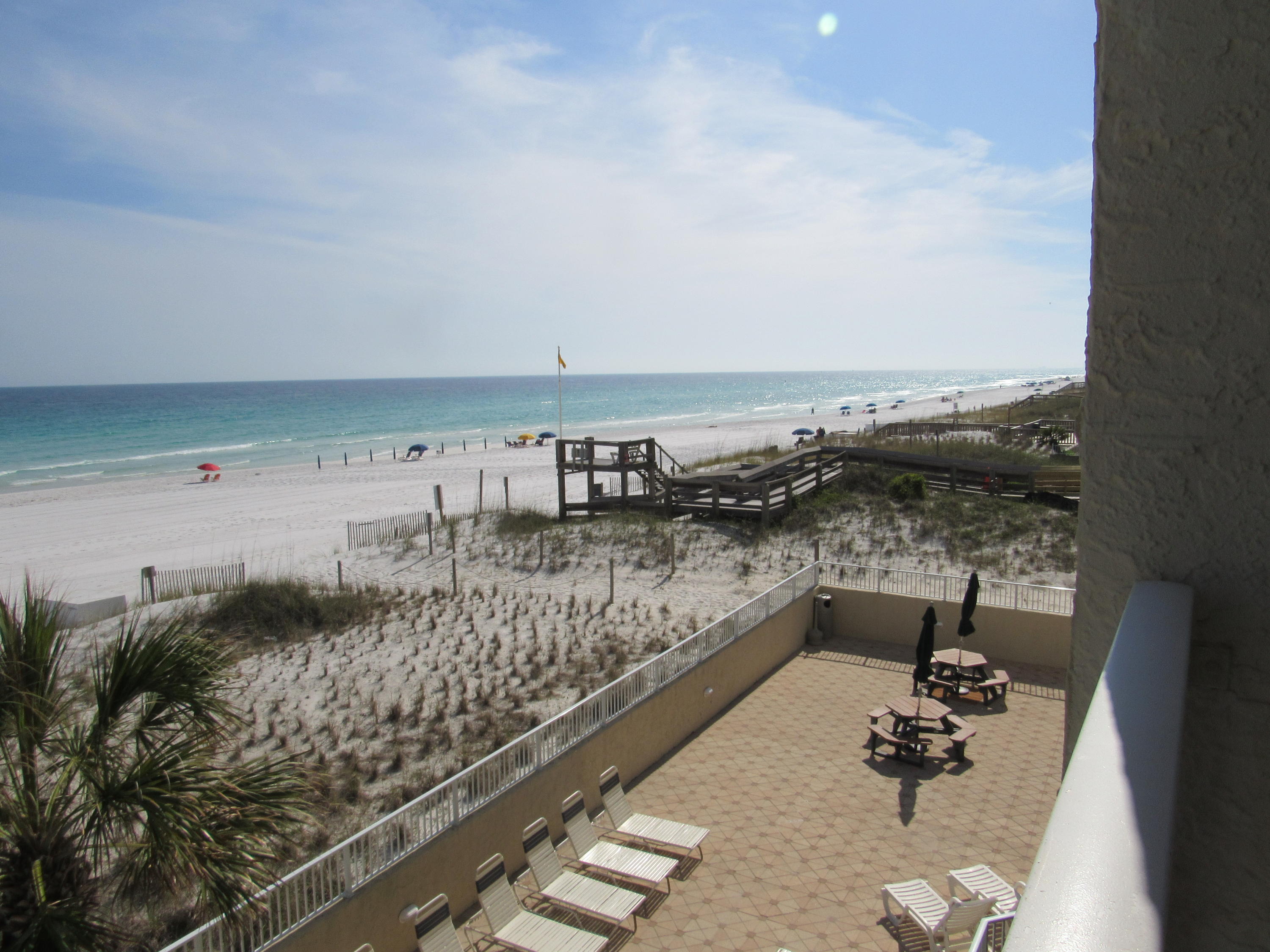 ISLAND ECHO CONDO - Residential