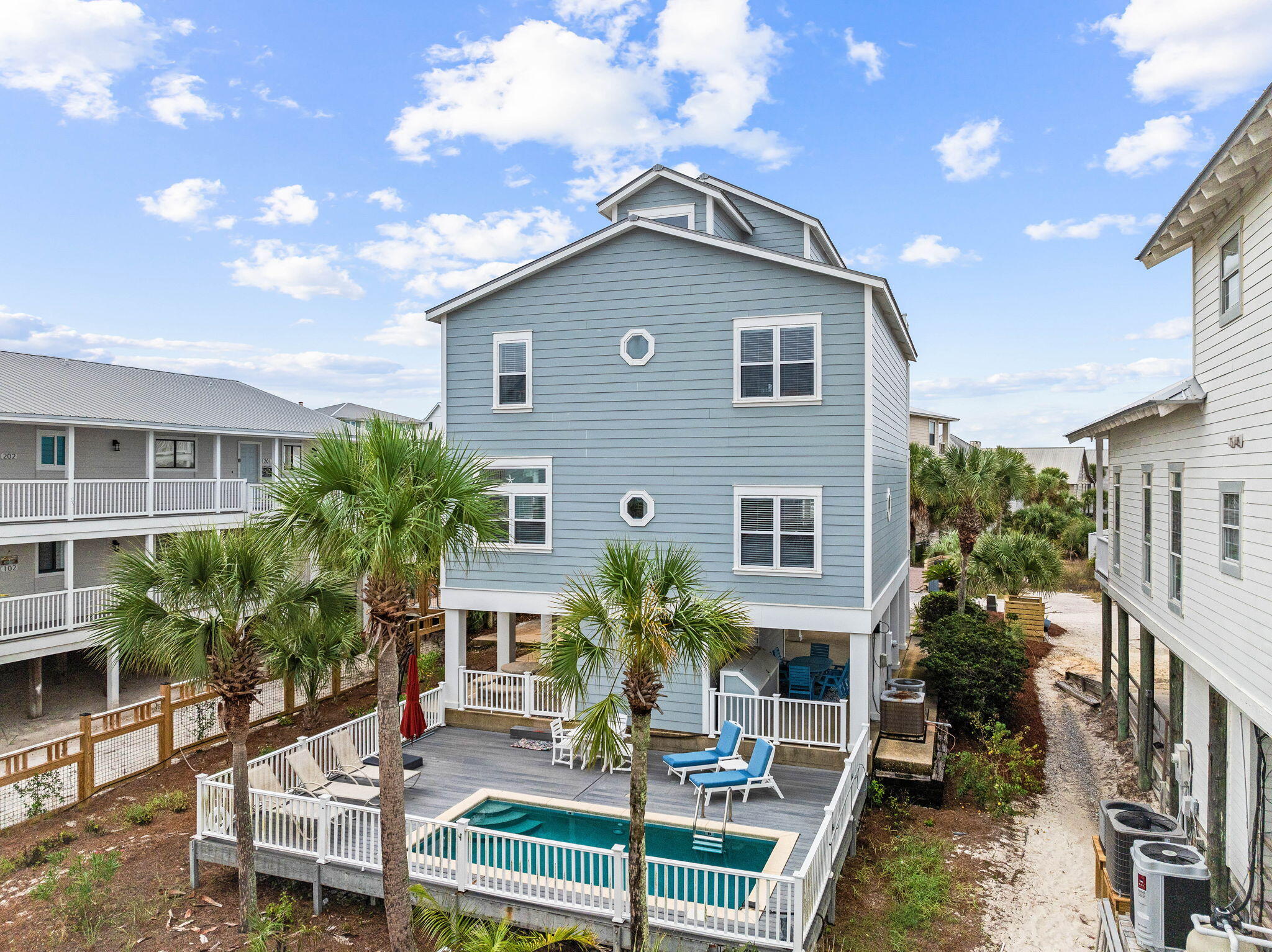 GRAYTON BEACH - Residential