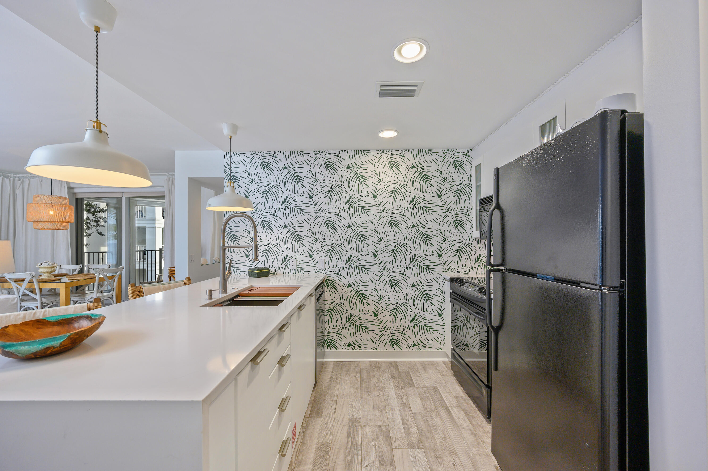 BAHIA CONDO - Residential