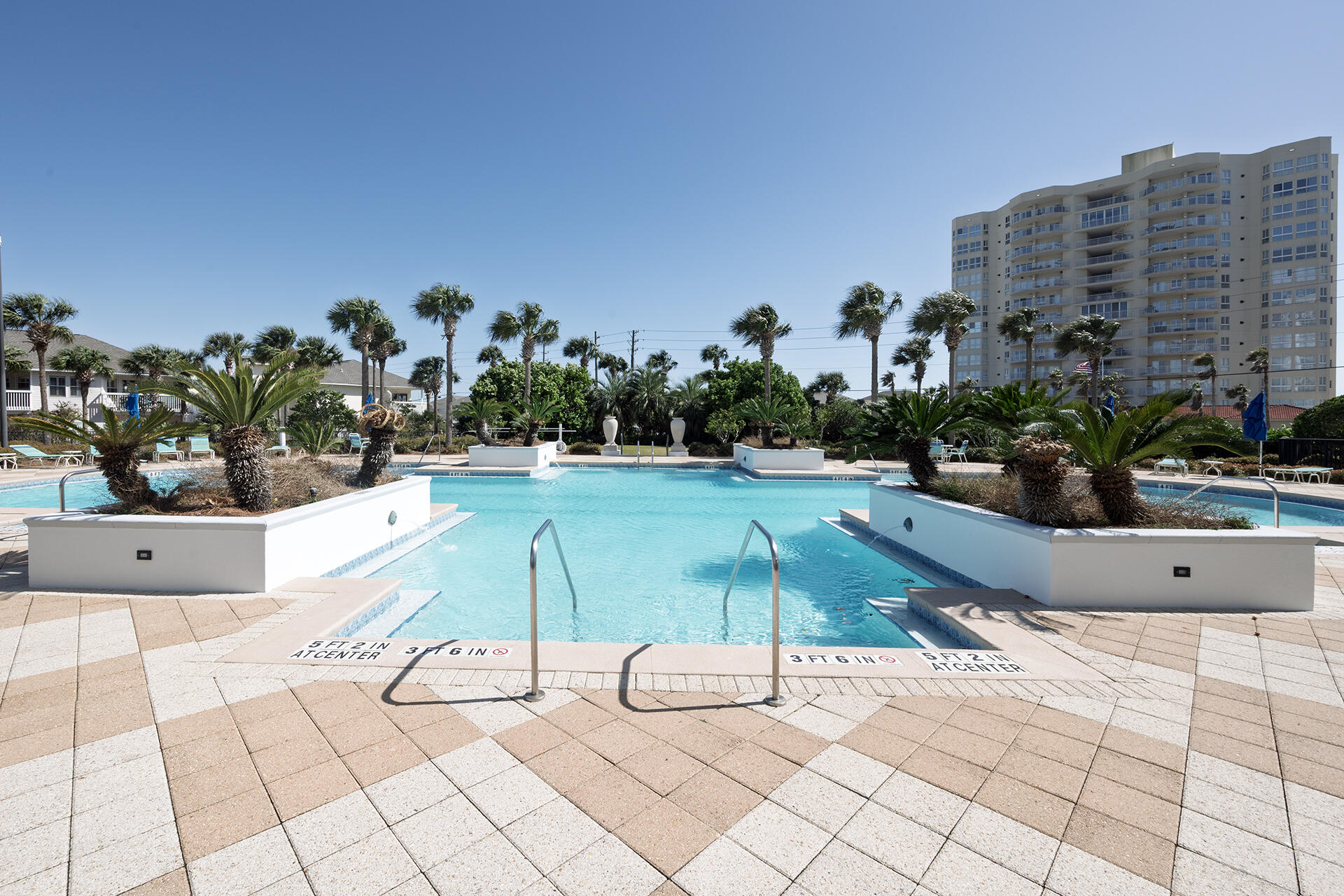 HARBOR LANDING - Residential