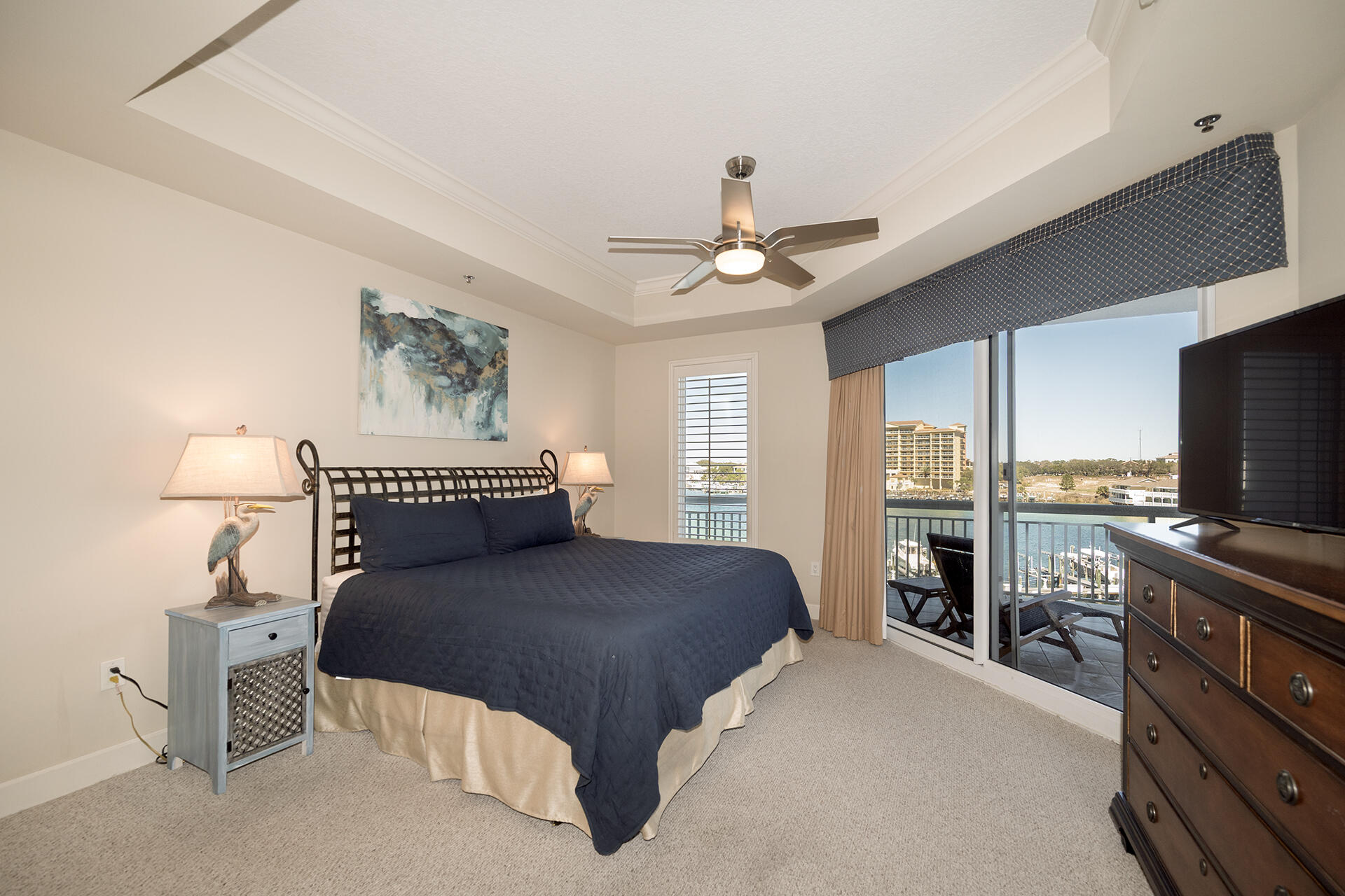 HARBOR LANDING - Residential