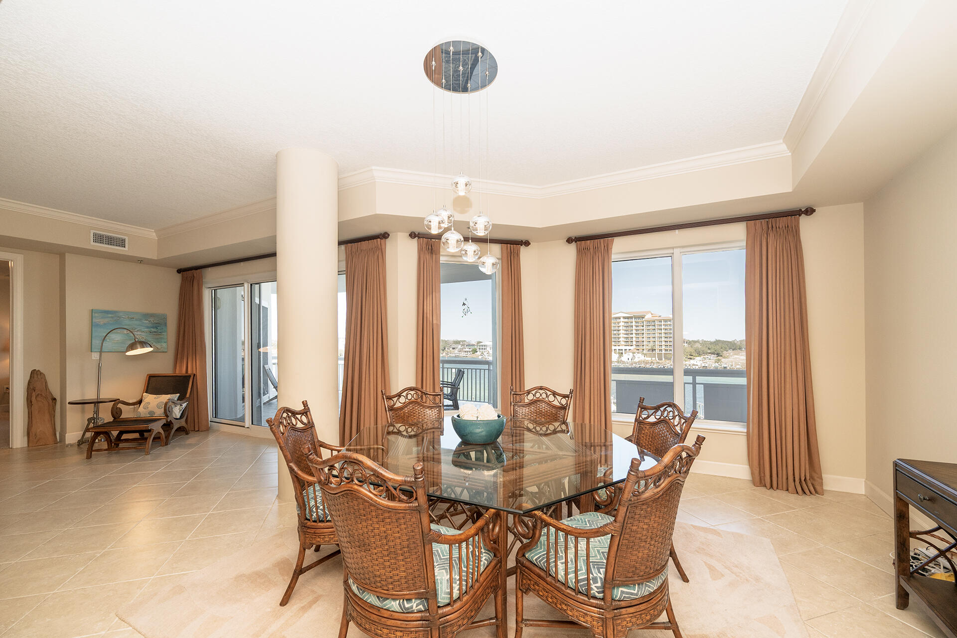 HARBOR LANDING - Residential