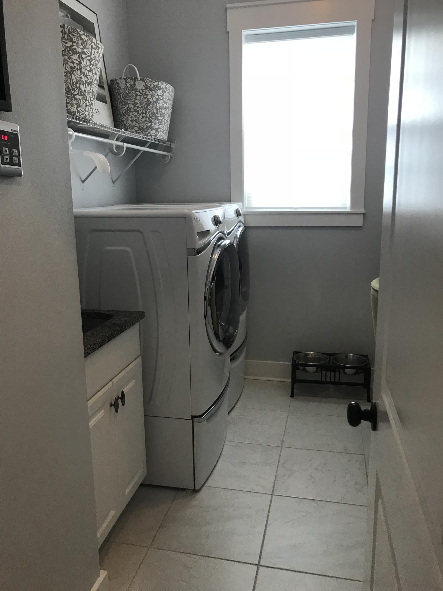 PARISH AT BLUEWATER POINT - Residential Lease