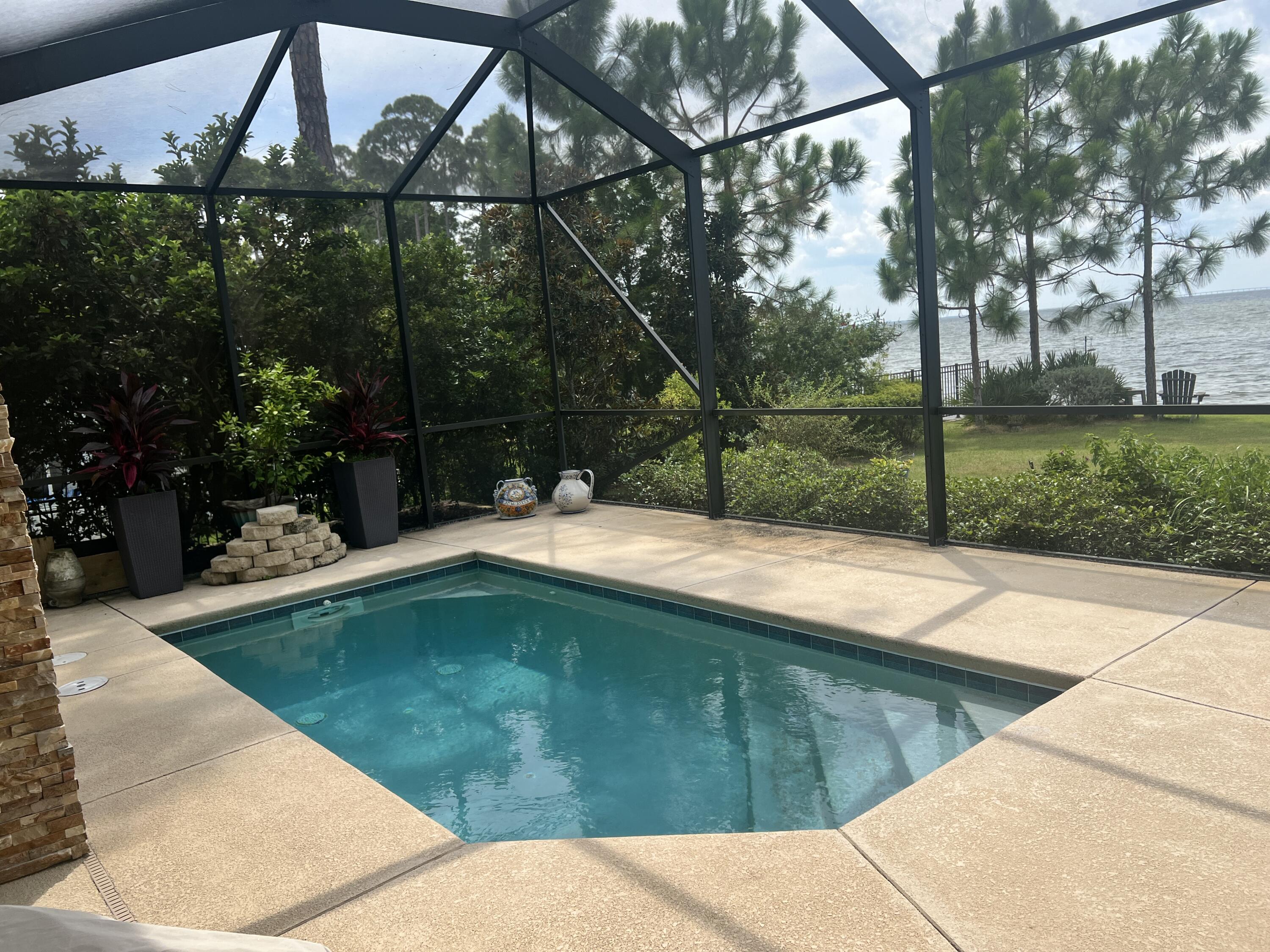 DRIFTWOOD ESTATES - Residential