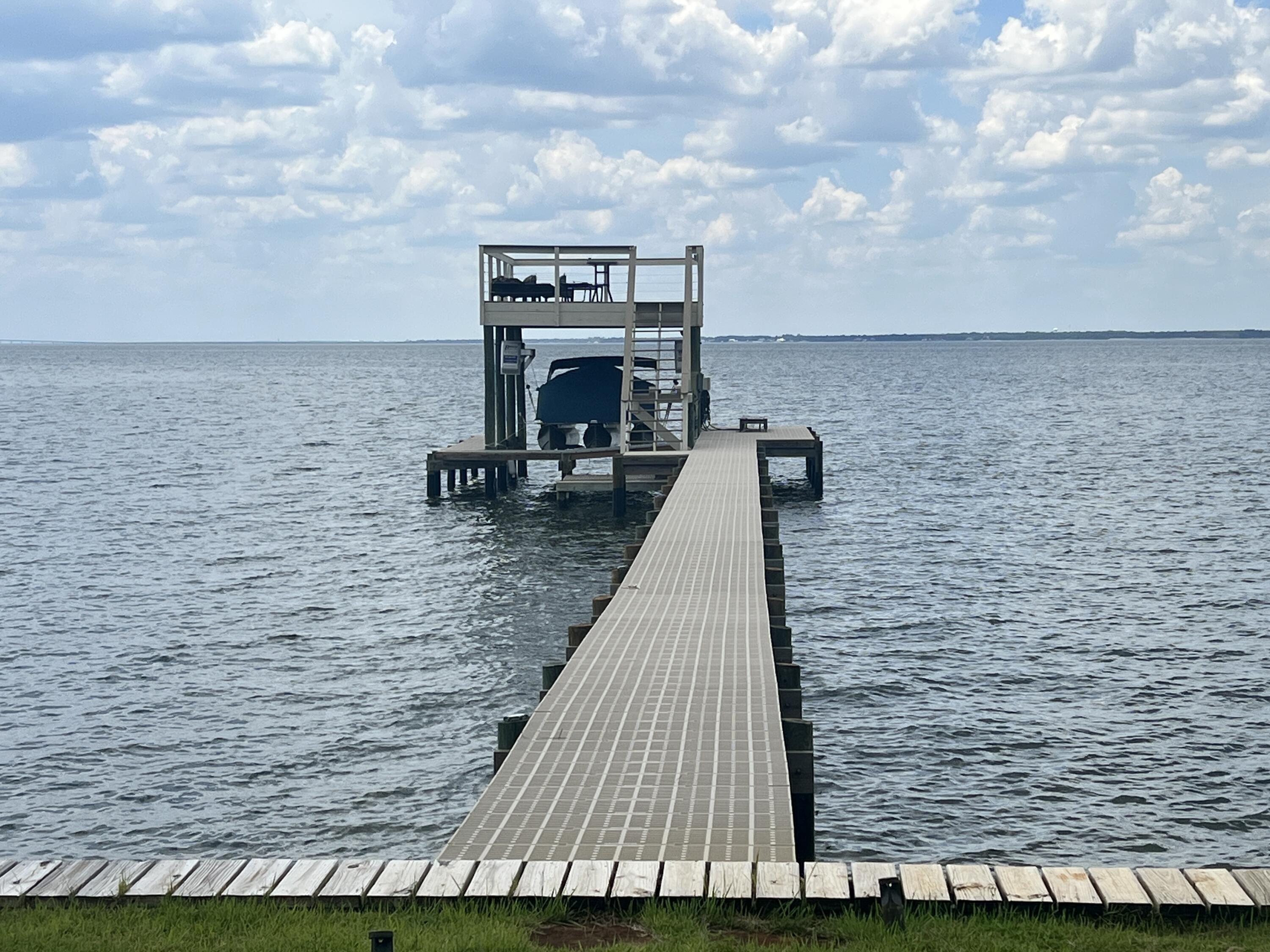 DRIFTWOOD ESTATES - Residential