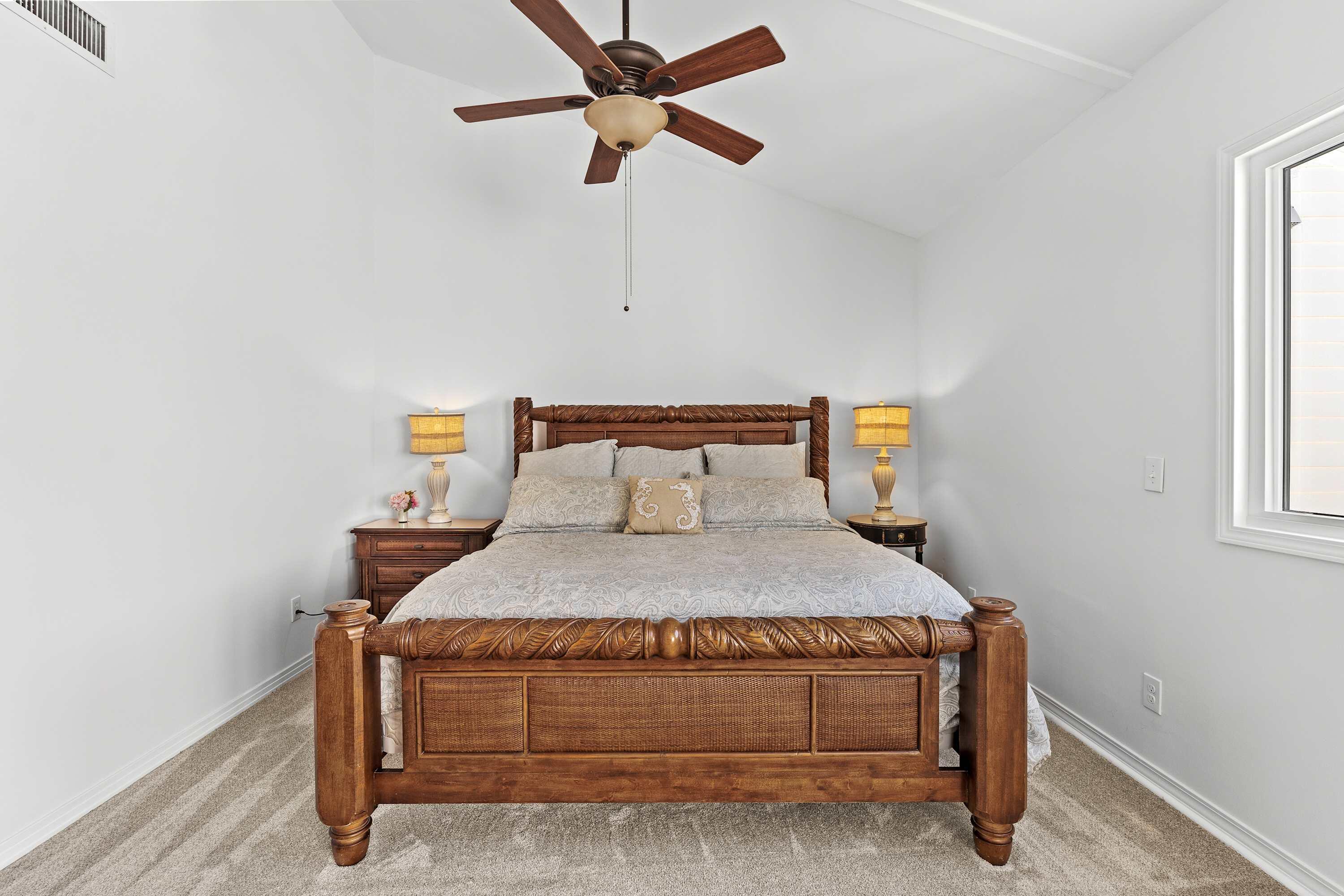 SHORELINE TOWERS 4 - Residential