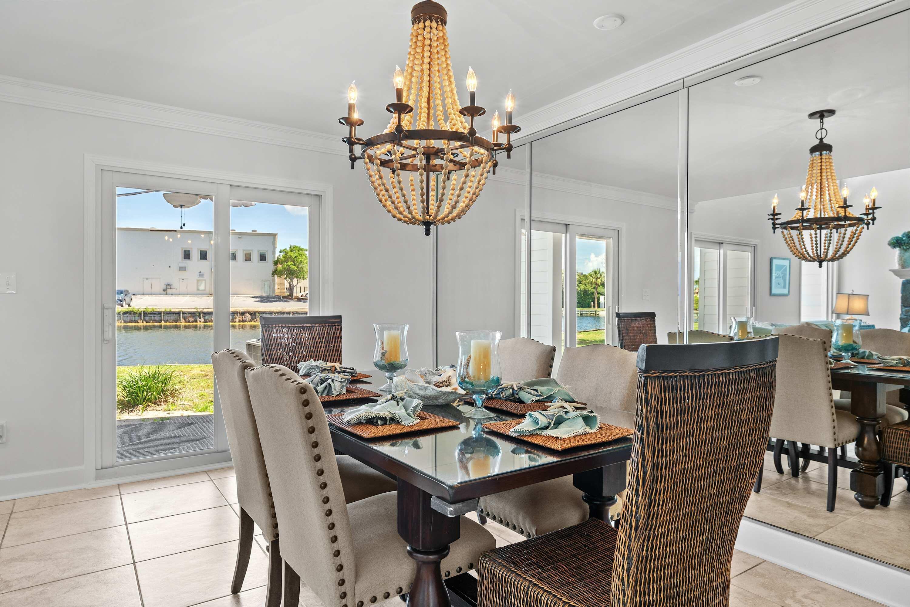 SHORELINE TOWERS 4 - Residential