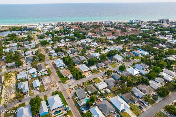 NO RECORDED SUBDIVISION - Residential