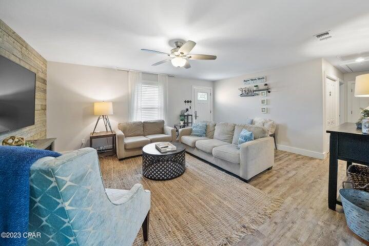 NO RECORDED SUBDIVISION - Residential