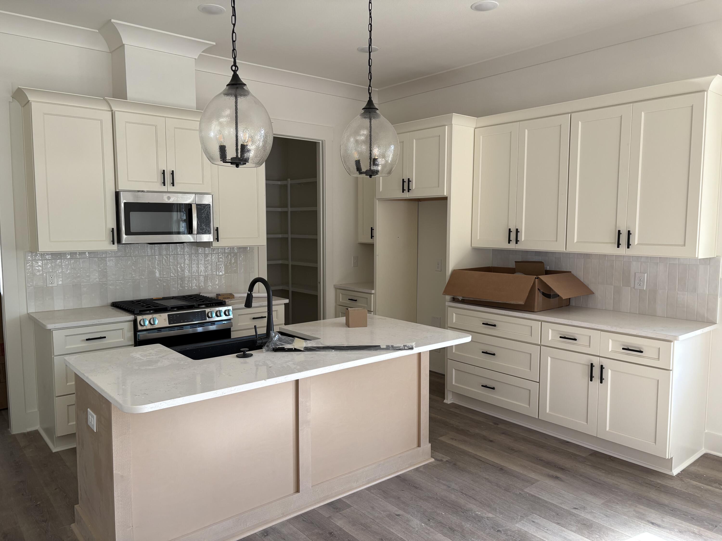 Deer Moss Creek - Residential